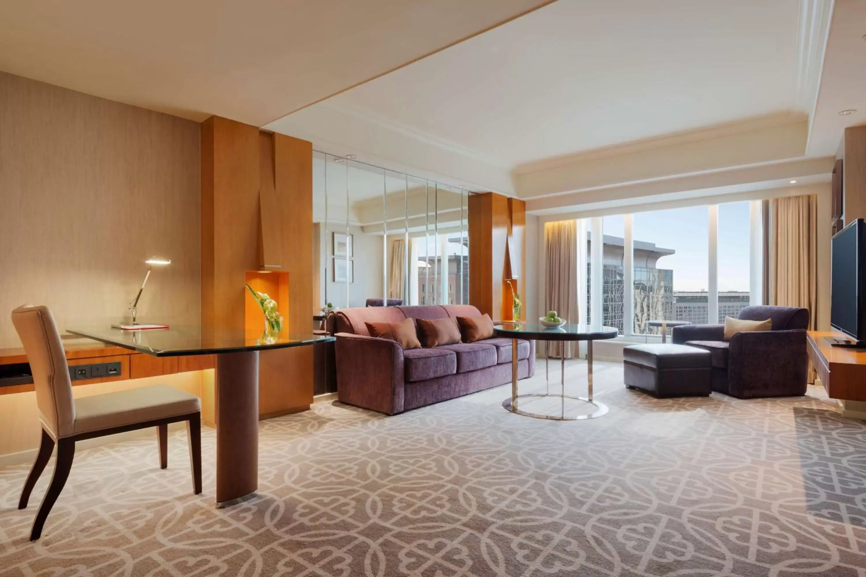 Photo of the whole room, Seating Area in Grand Hyatt Beijing