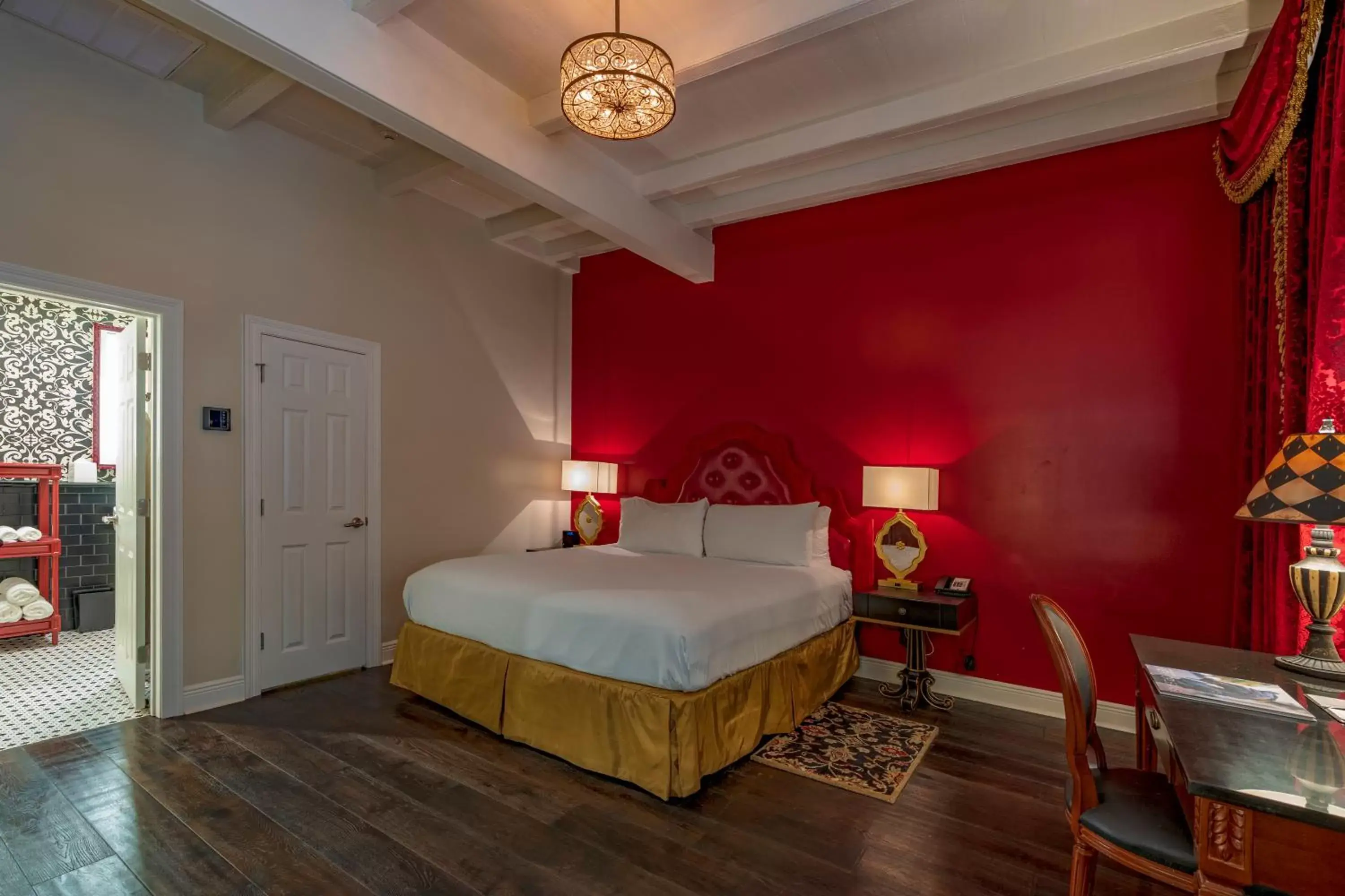 Bedroom, Bed in Dauphine Orleans Hotel