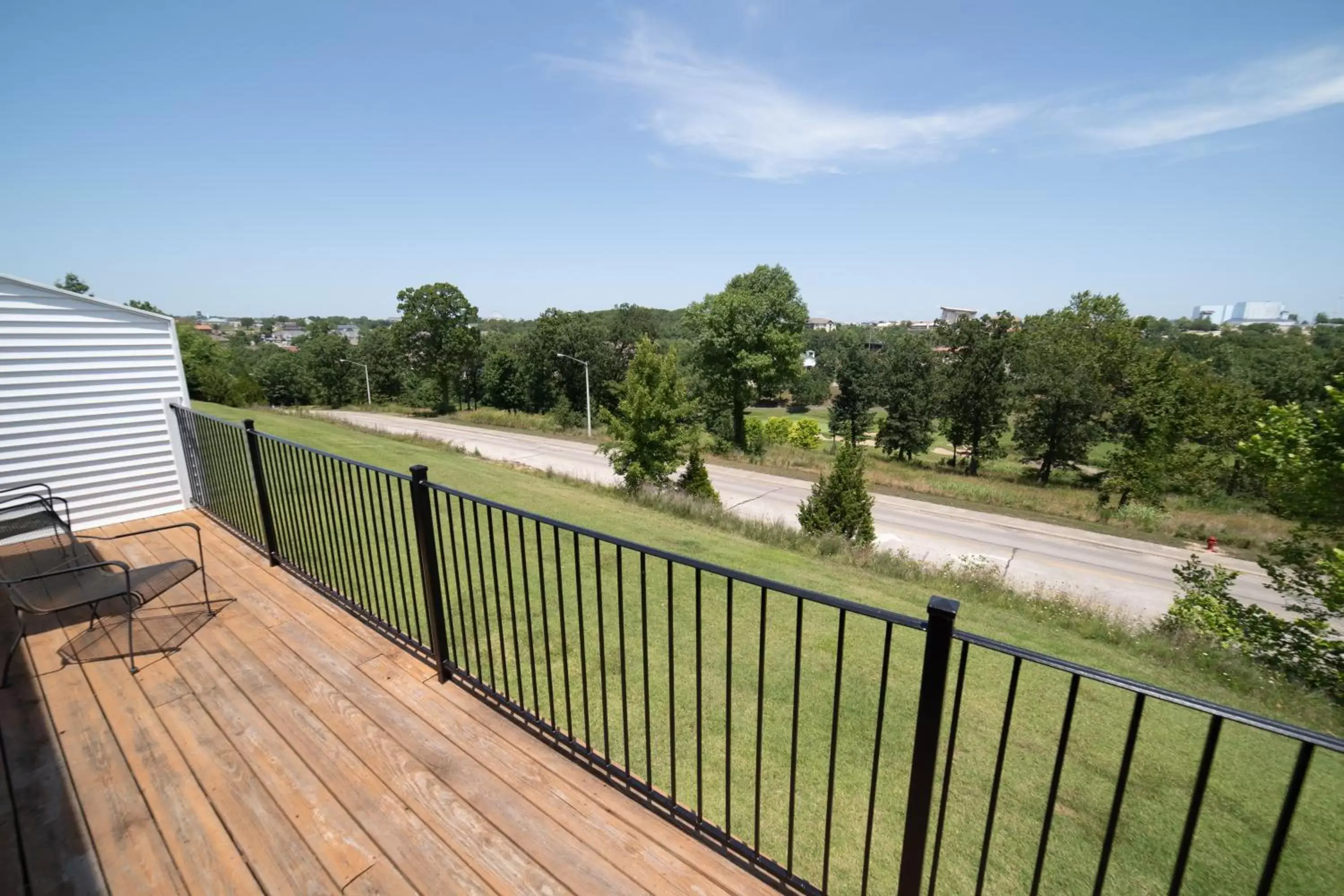 Balcony/Terrace in Thousand Hills Golf Resort