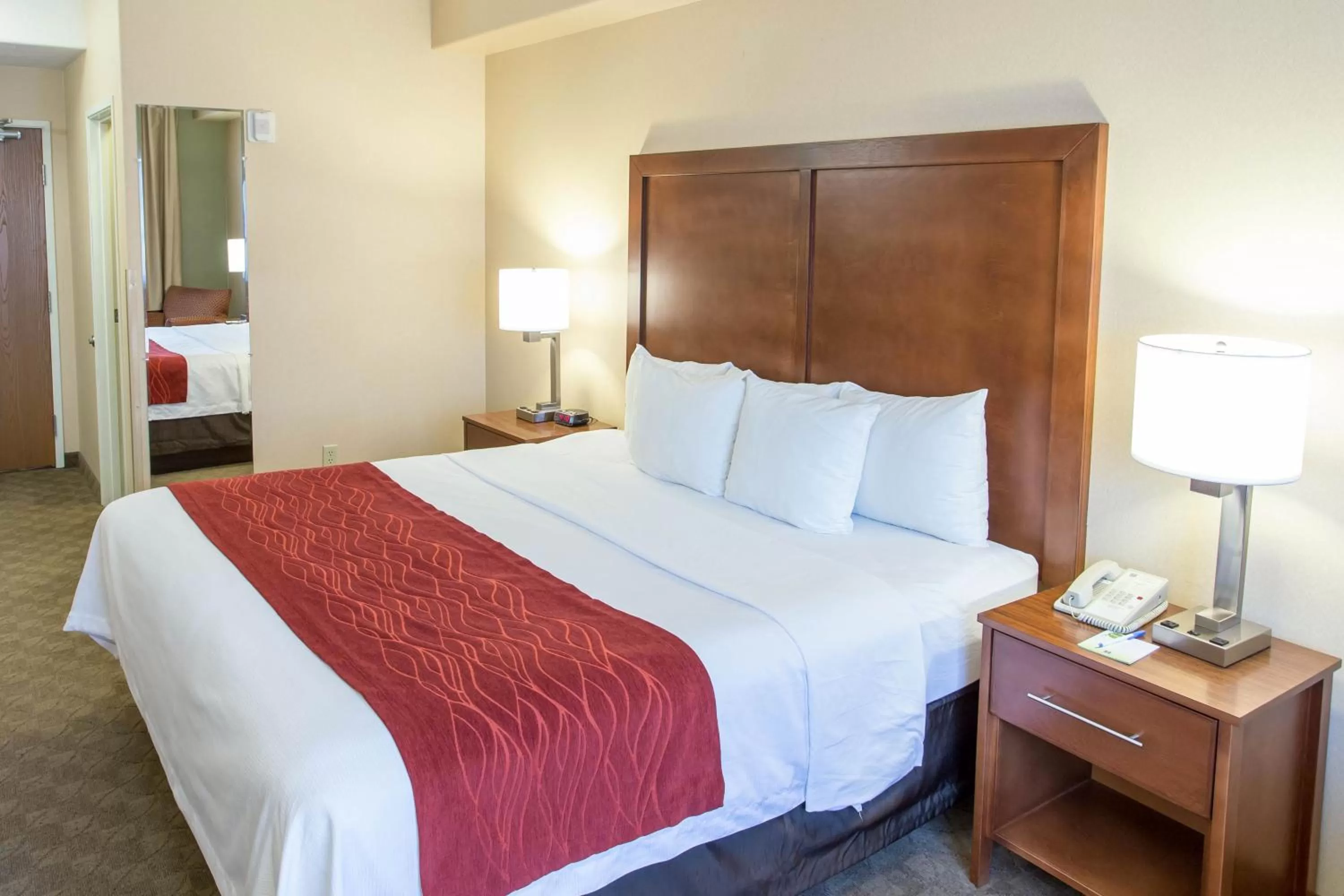 Bed in Comfort Inn Fort Morgan