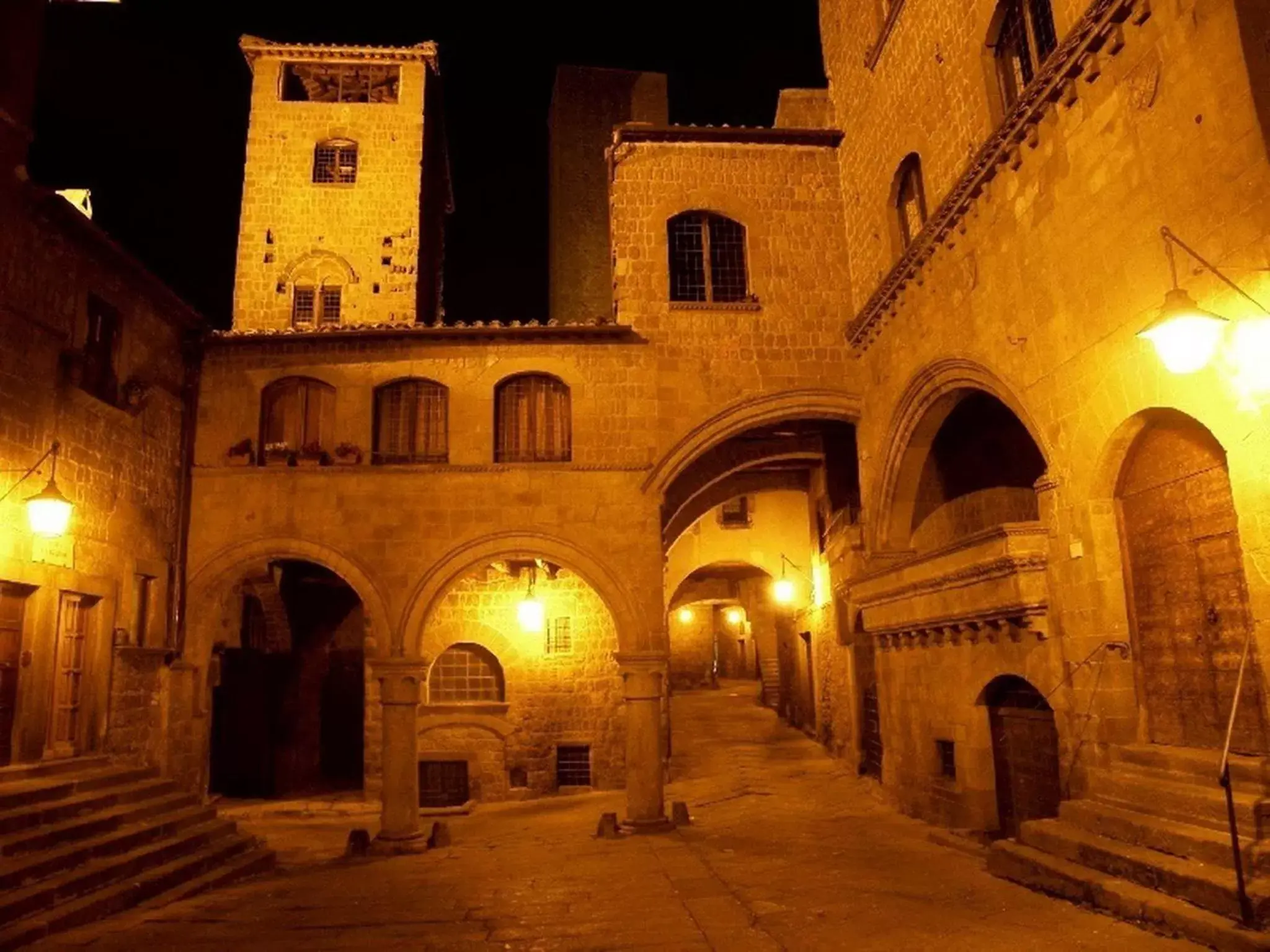 Nearby landmark, Property Building in Viterbo Antica