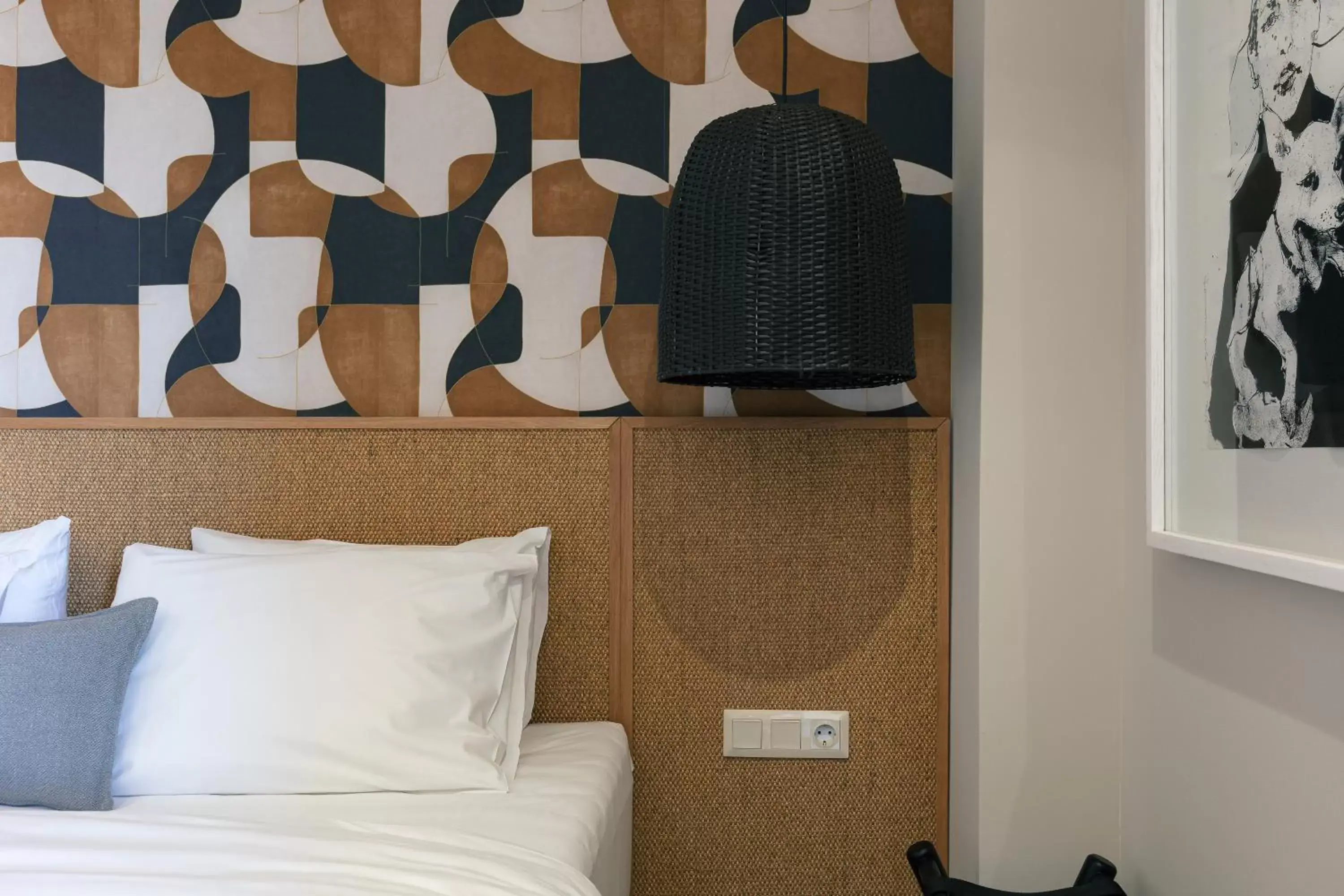 Decorative detail, Bed in Chapter 02 Gallery Suites Decorative detail, Bed in Chapter 02 Gallery Suites