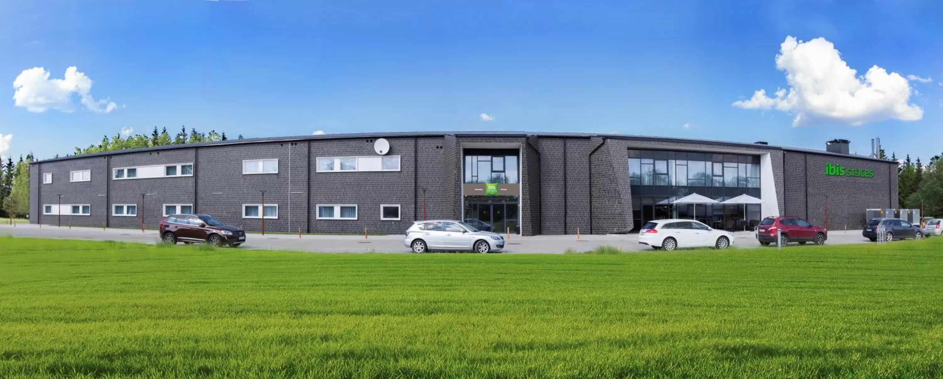 Facade/entrance, Property Building in Ibis Styles Vilnius