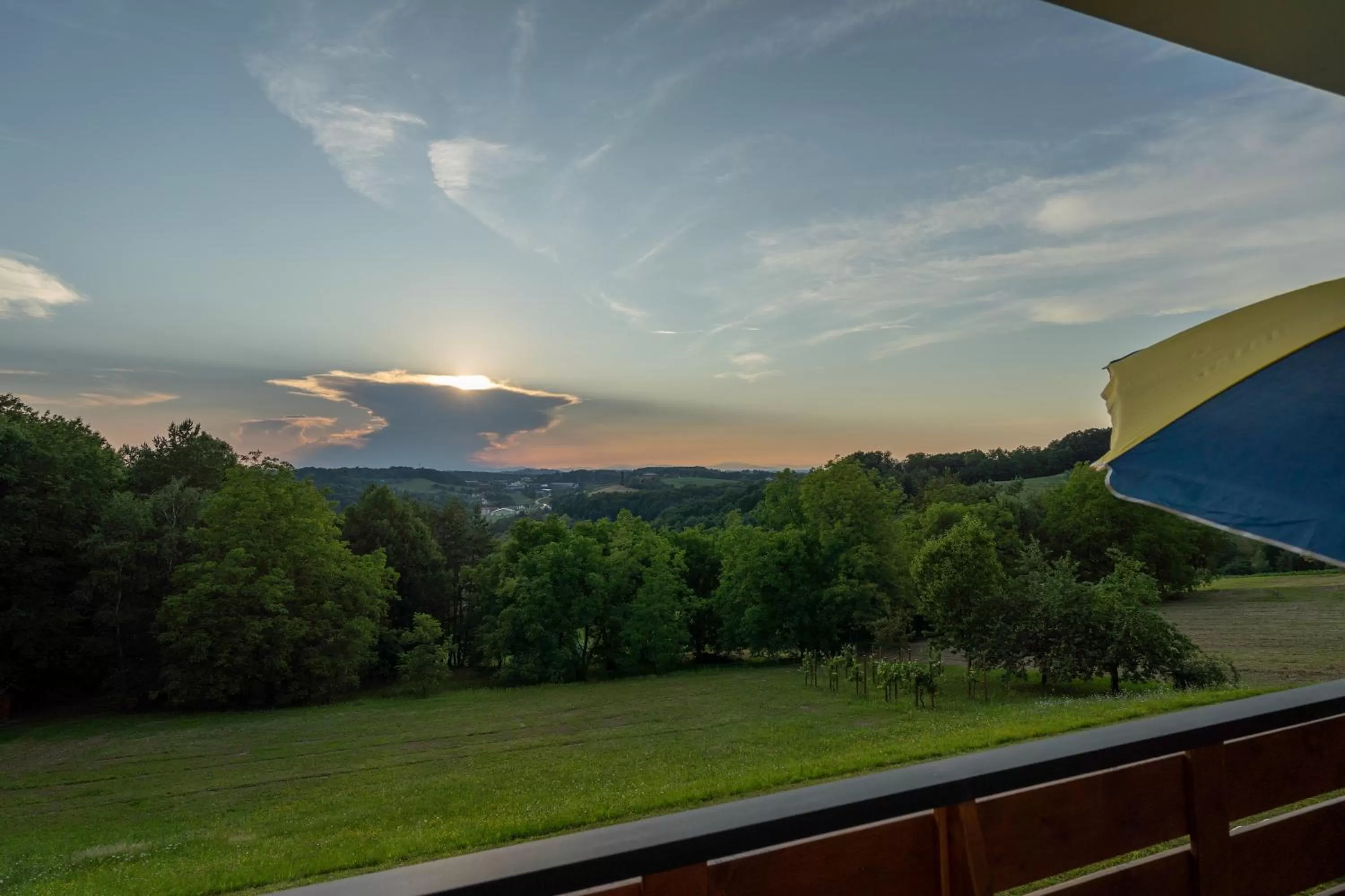 Sunset in Hotel Garni Oasis Loipersdorf