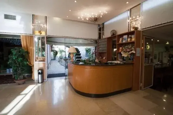 Day, Lobby/Reception in Hotel Villa Mulino ***S