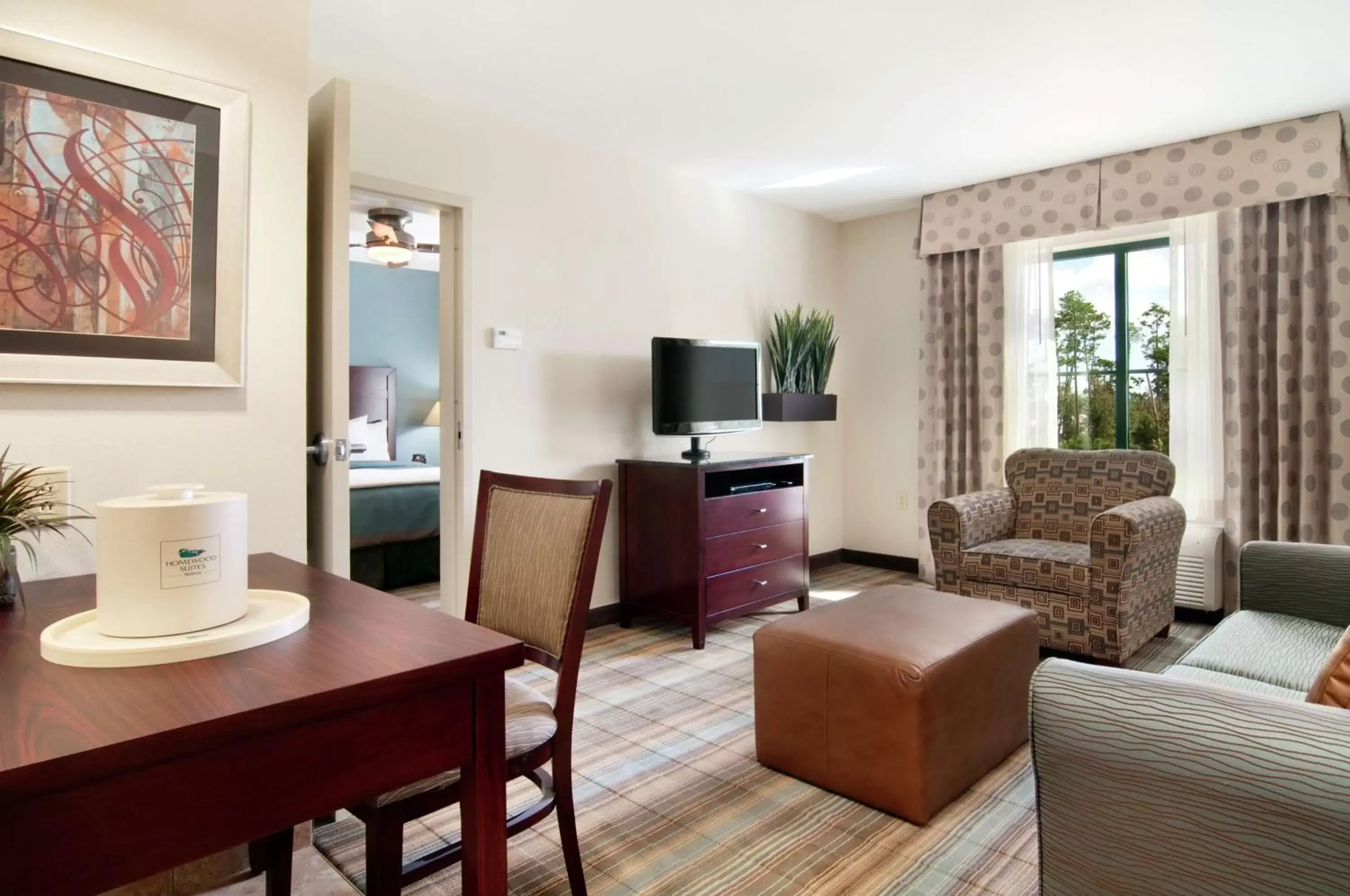 Living room, Seating Area in Homewood Suites by Hilton Slidell