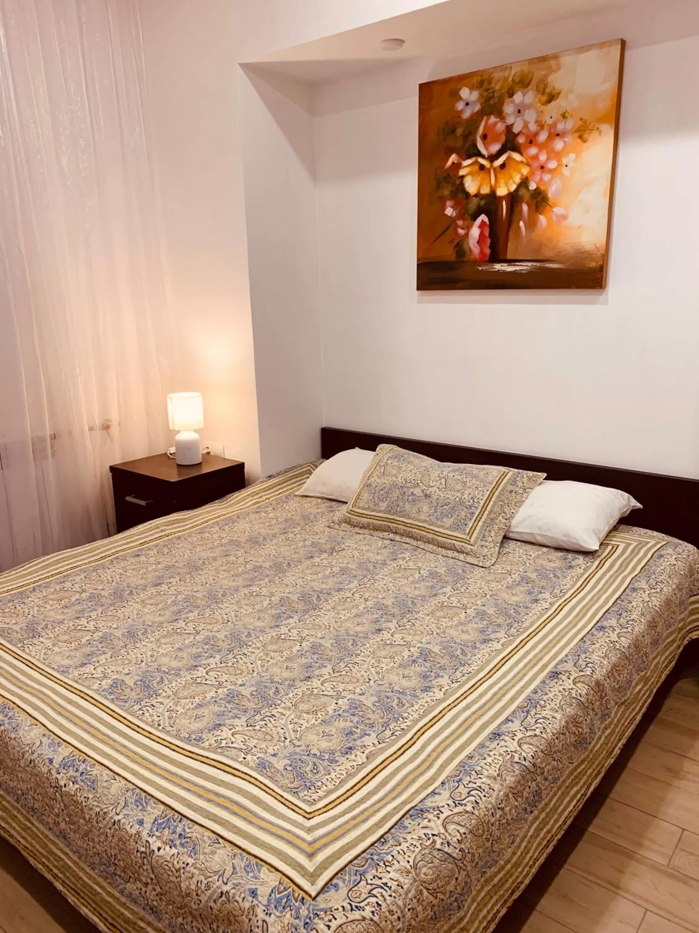 Bed in WINE & ROSE BOUTIQUE HOTEL