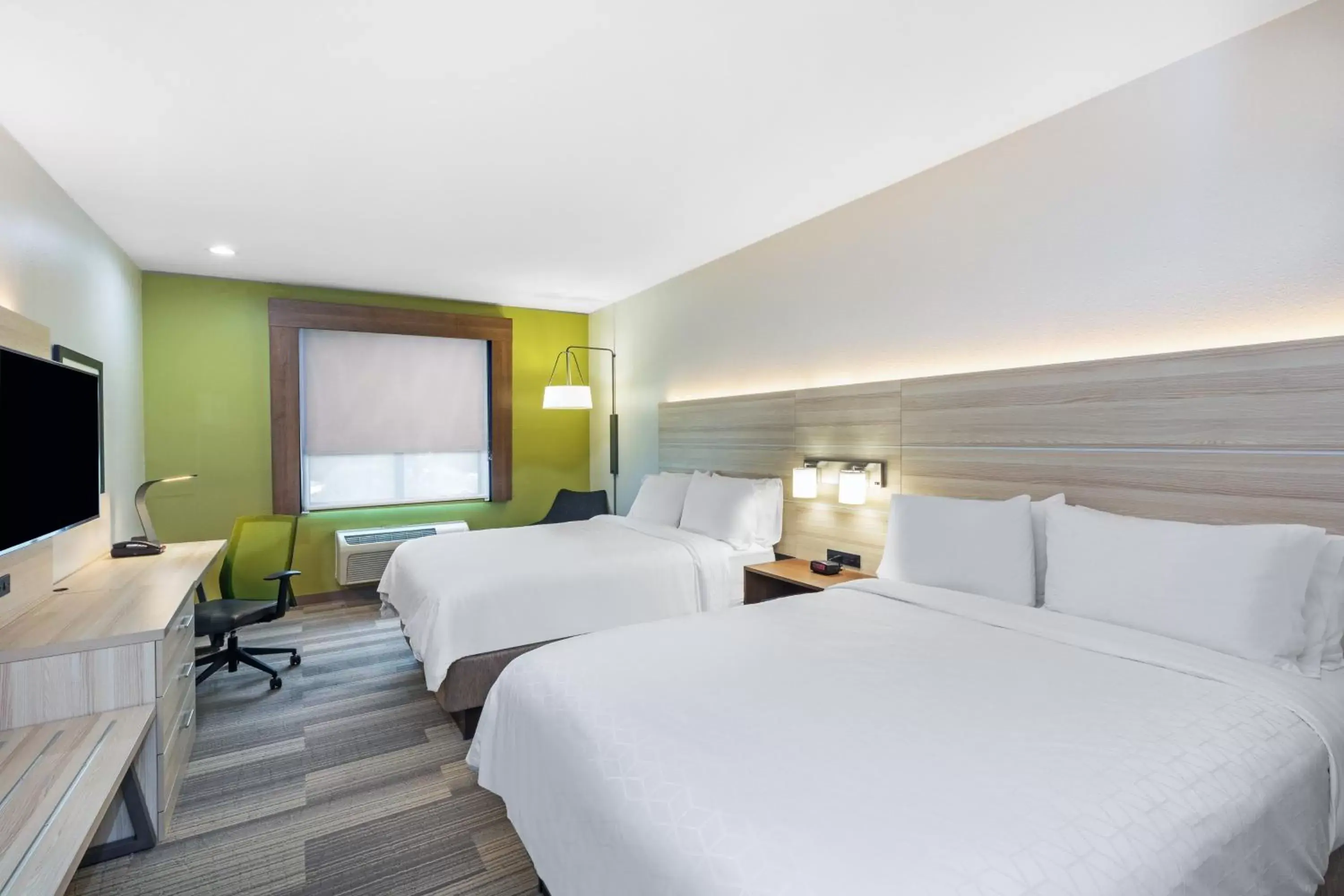 Standard Queen Room with Two Queen Beds in Holiday Inn Express Hotel & Suites Vidor South by IHG Standard Queen Room with Two Queen Beds in Holiday Inn Express Hotel & Suites Vidor South by IHG