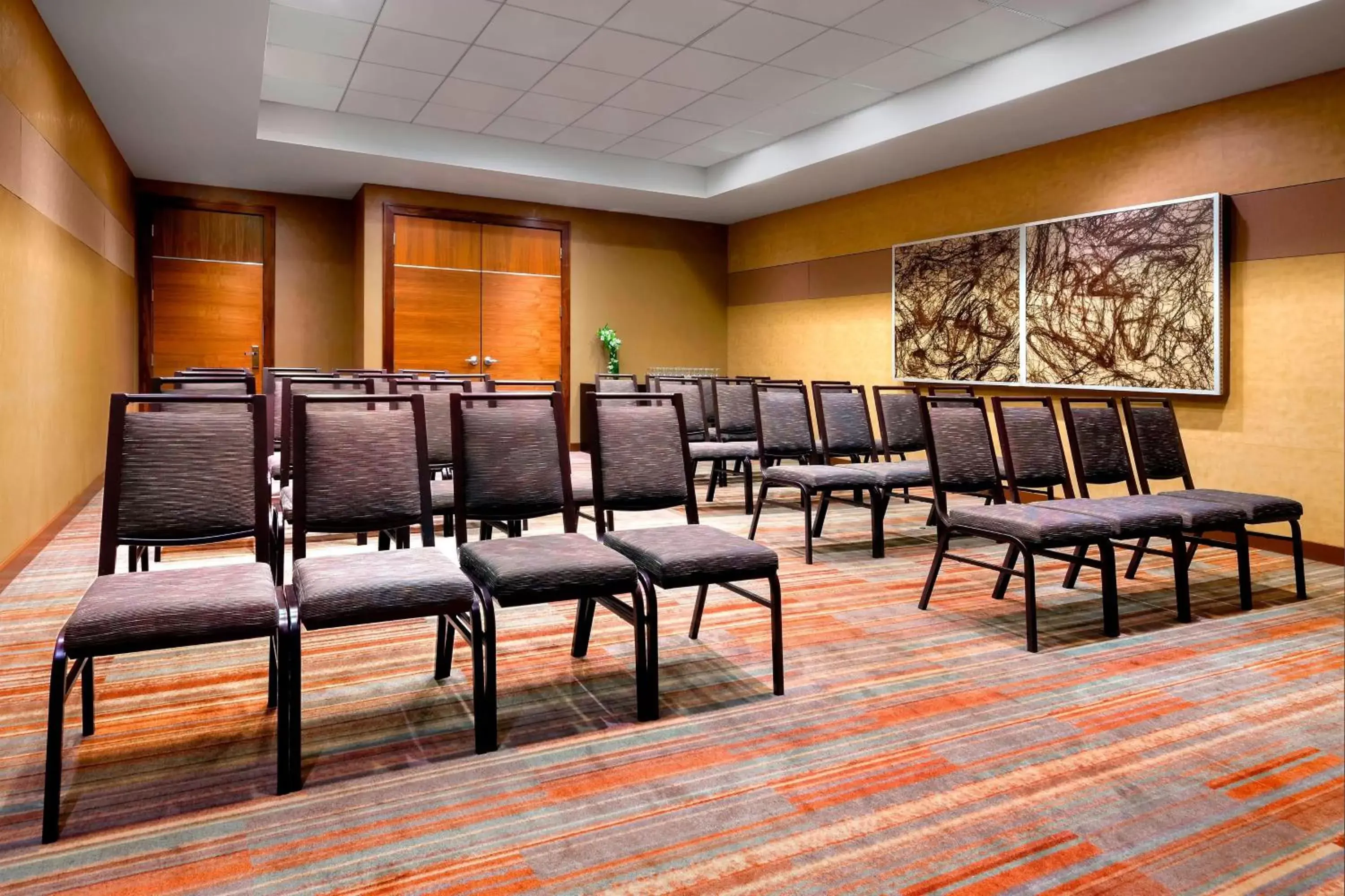 Meeting/conference room in The Westin Ottawa