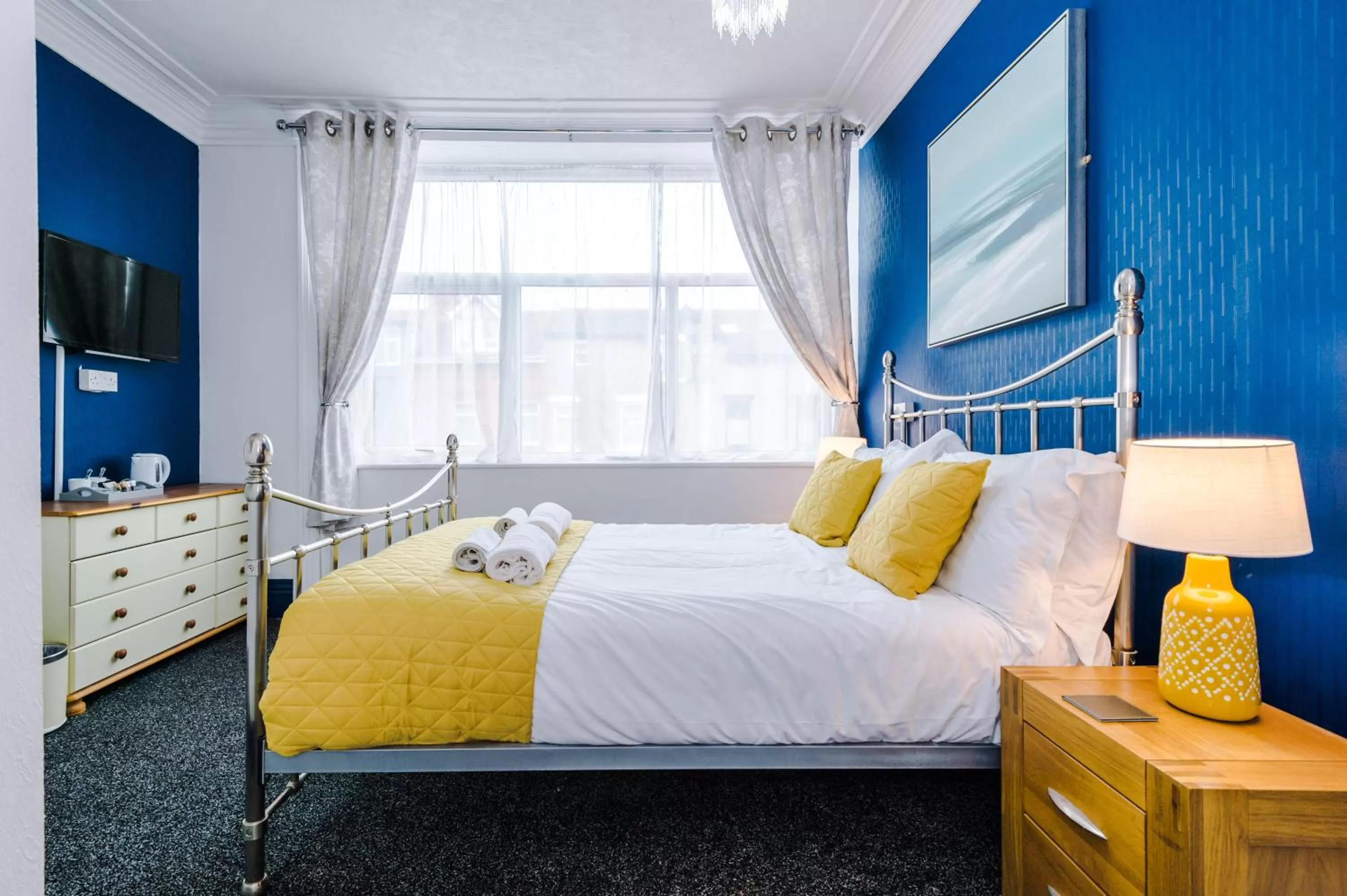 Bed in Pebbles Guest House