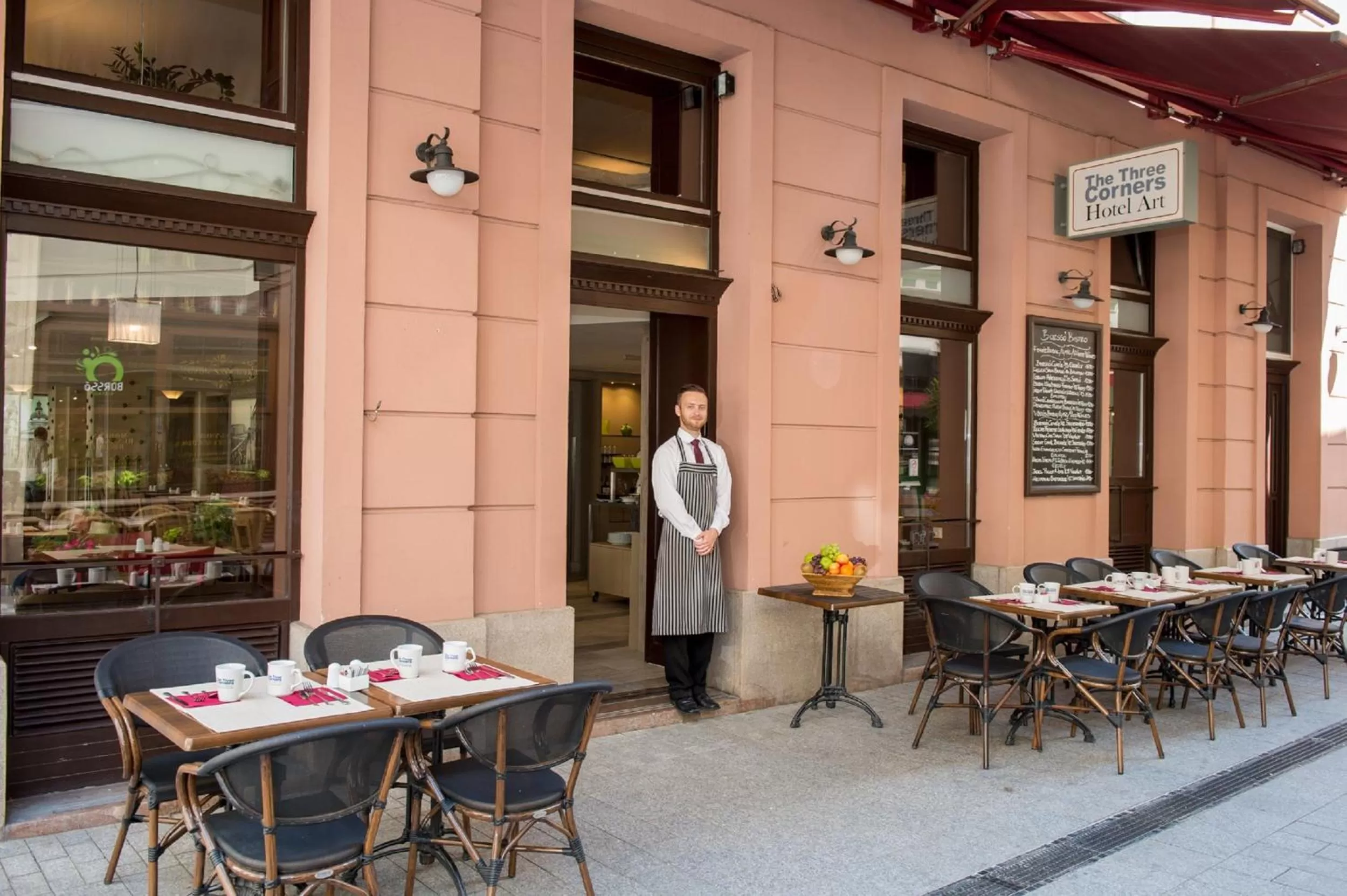 Property building in Three Corners Hotel Art