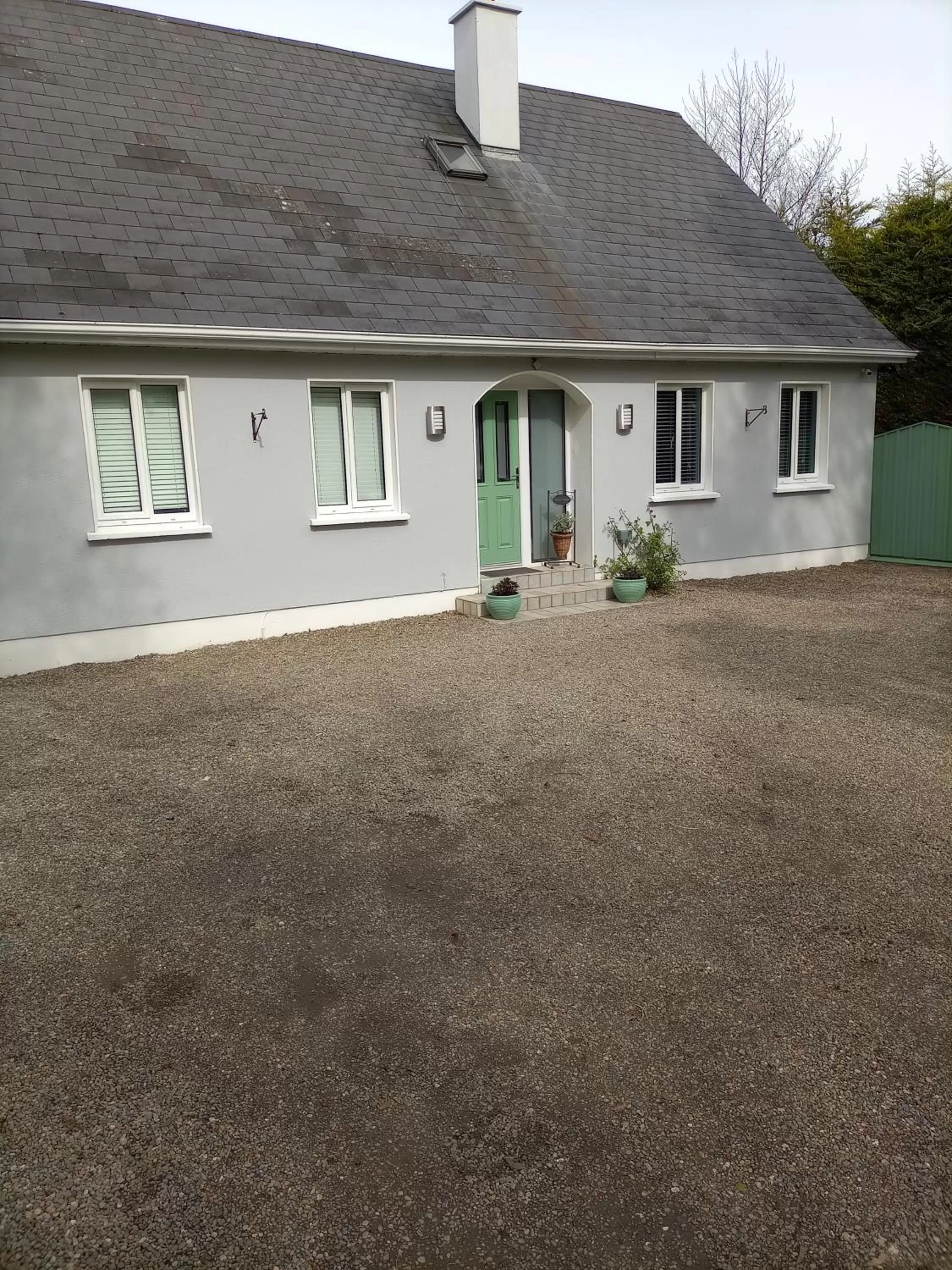 Property Building in Applelea House