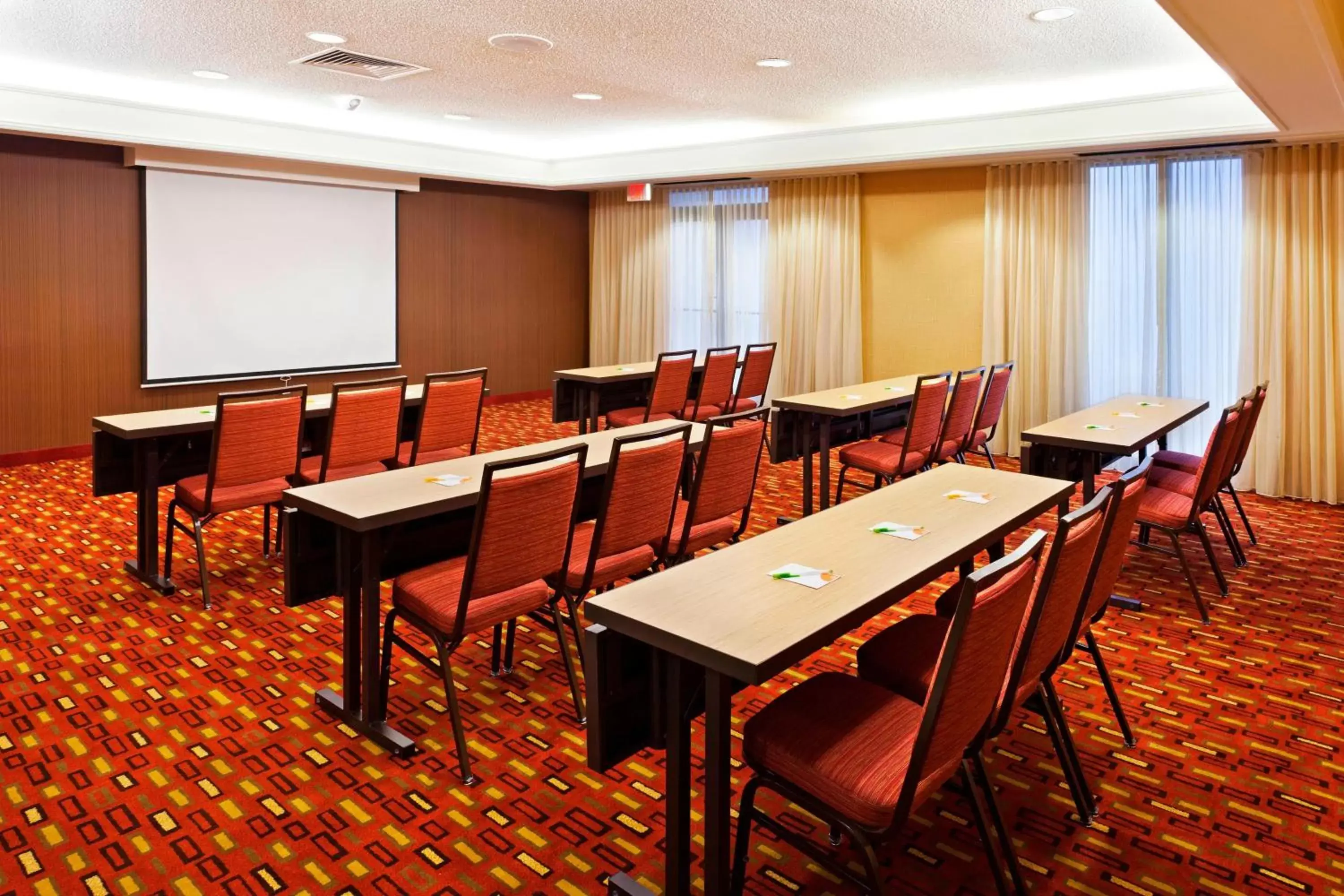 Meeting/conference room in Courtyard by Marriott San Antonio Airport/North Star Mall