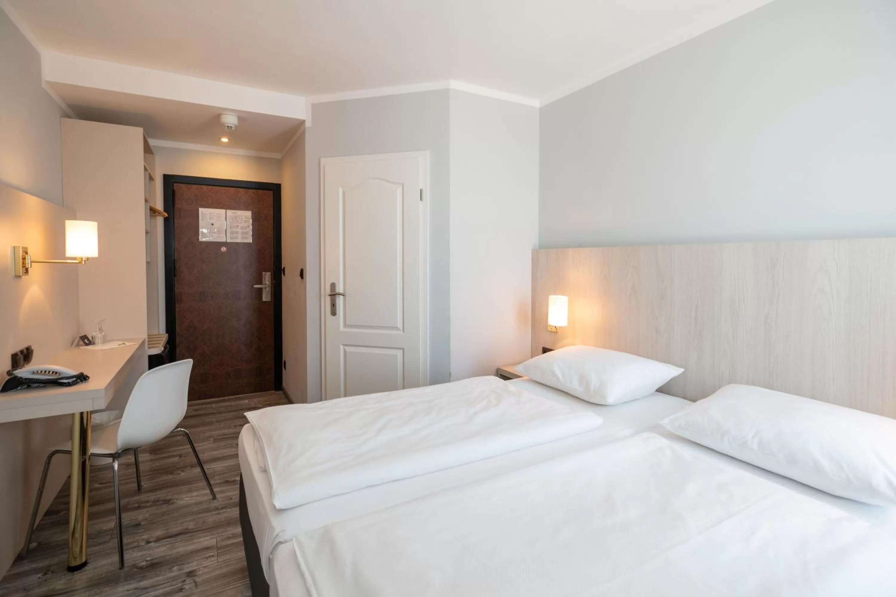 Bed in Nautic Hotel Bremerhaven