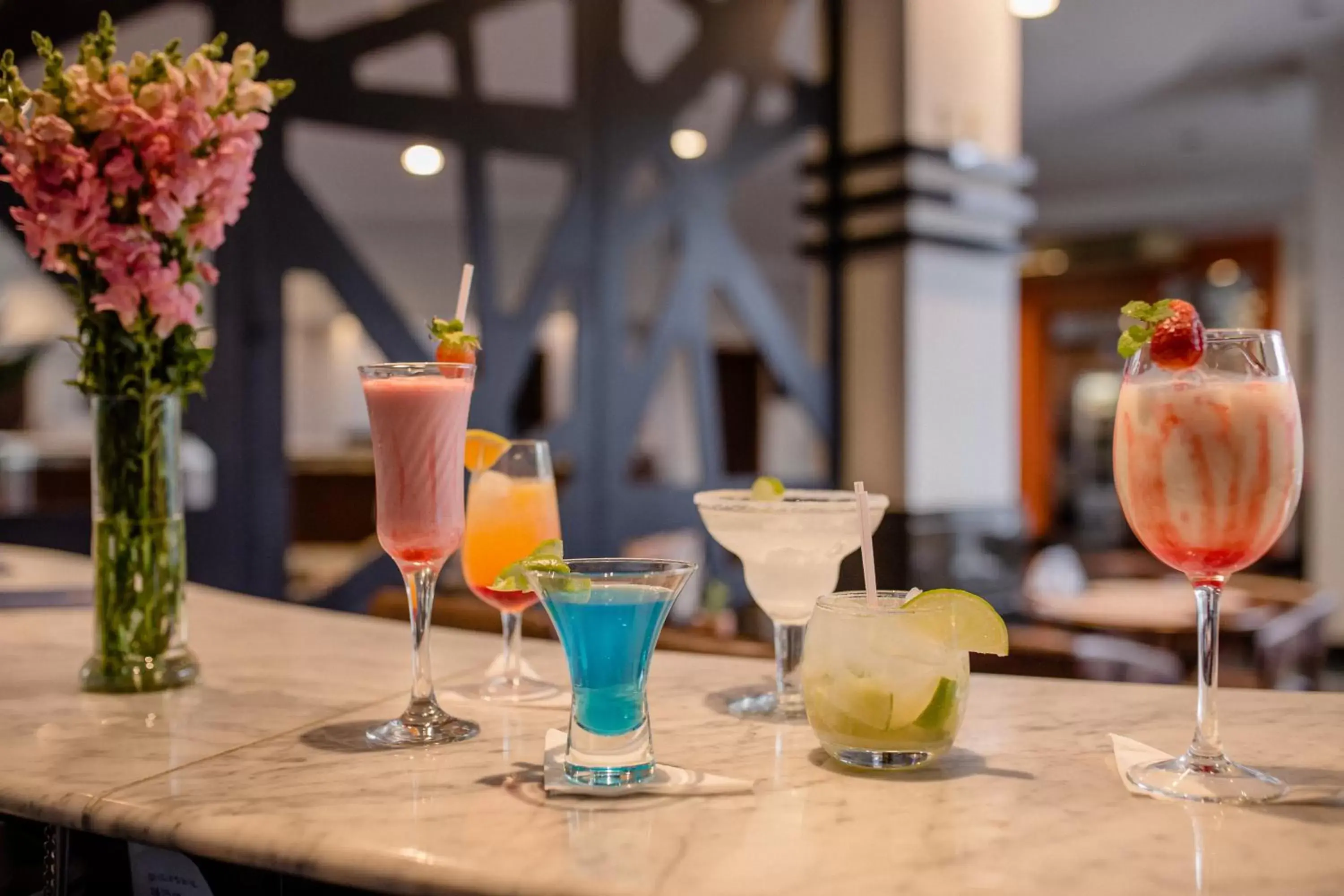Lounge or bar, Drinks in Grand Hotel Royal Sorocaba by Atlantica