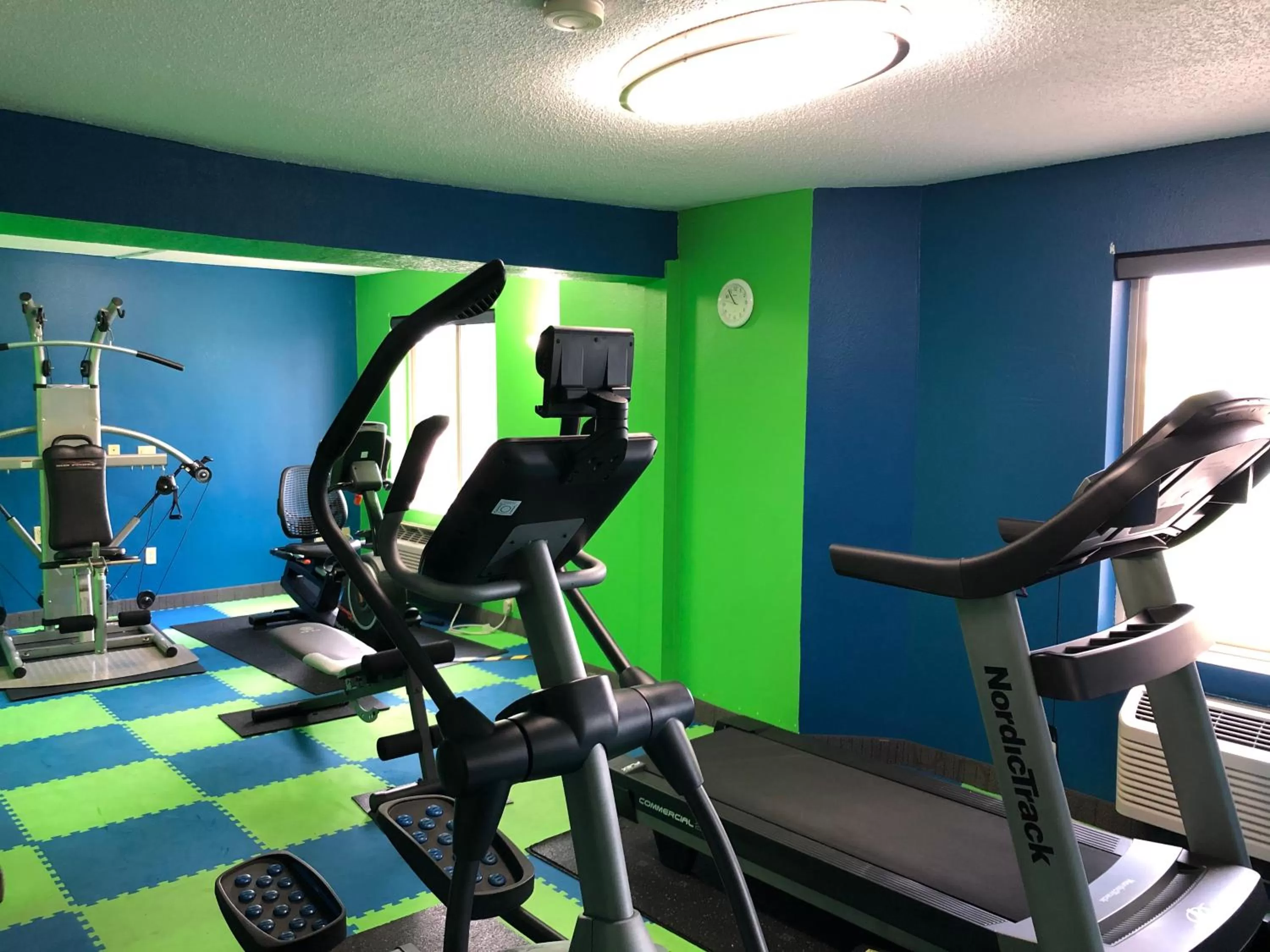 Fitness centre/facilities in La Quinta by Wyndham Minneapolis Northwest