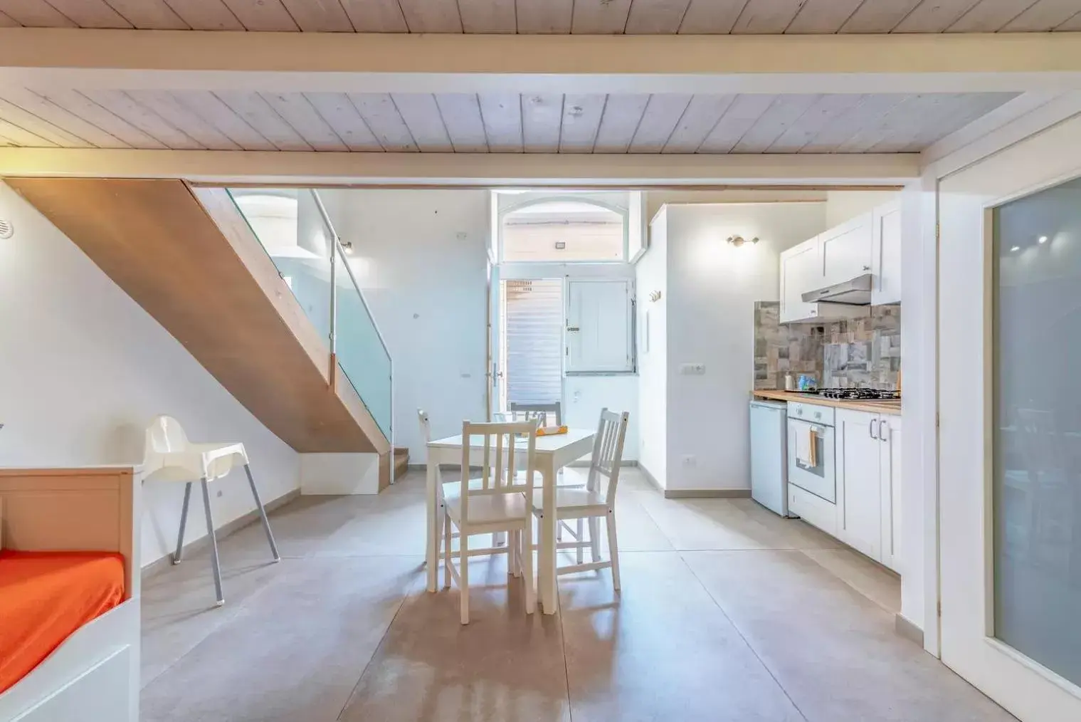 Kitchen or kitchenette, Dining Area in A'storia