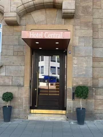 Facade/entrance in Hotel Central