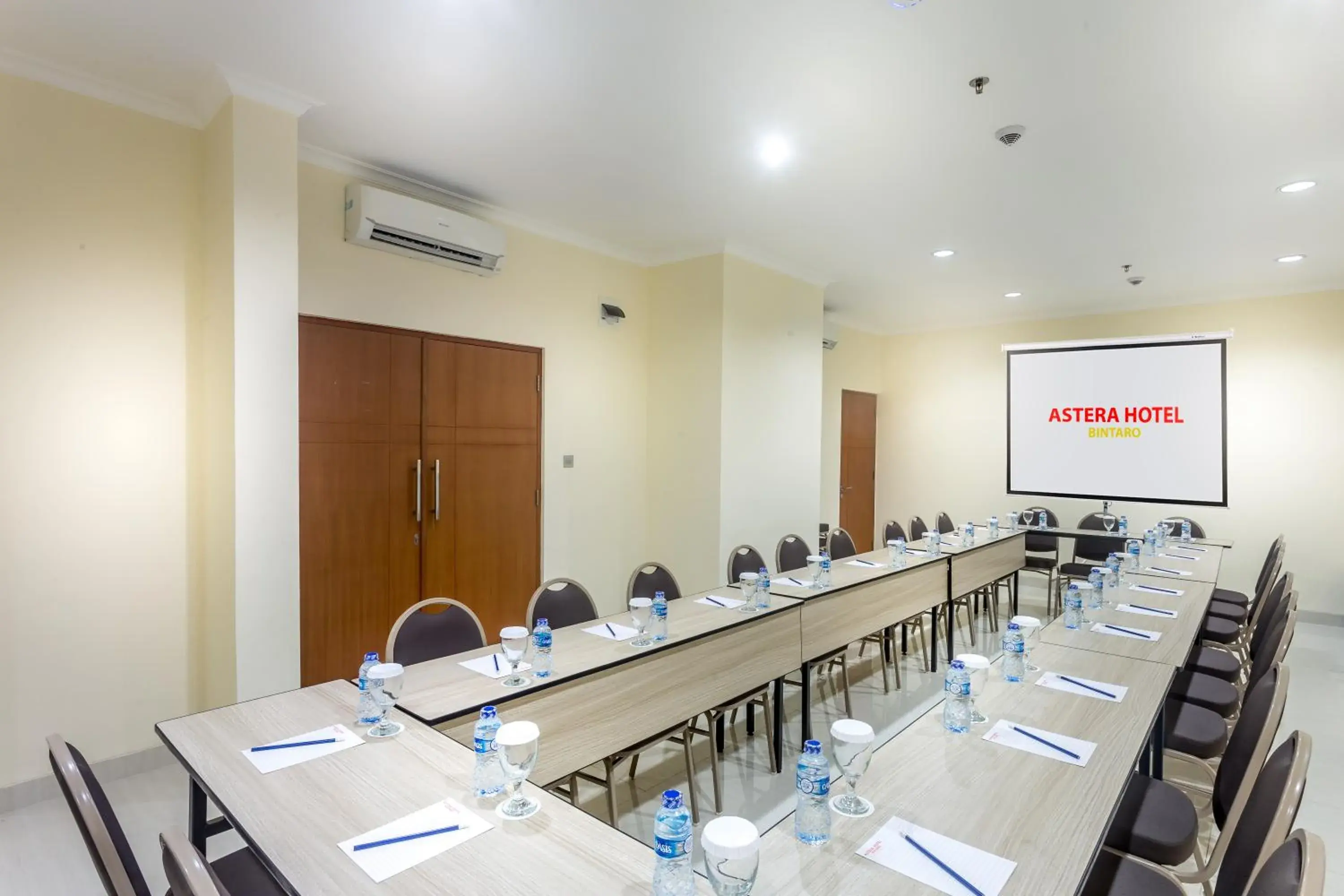 Area and facilities in Astera Hotel Bintaro