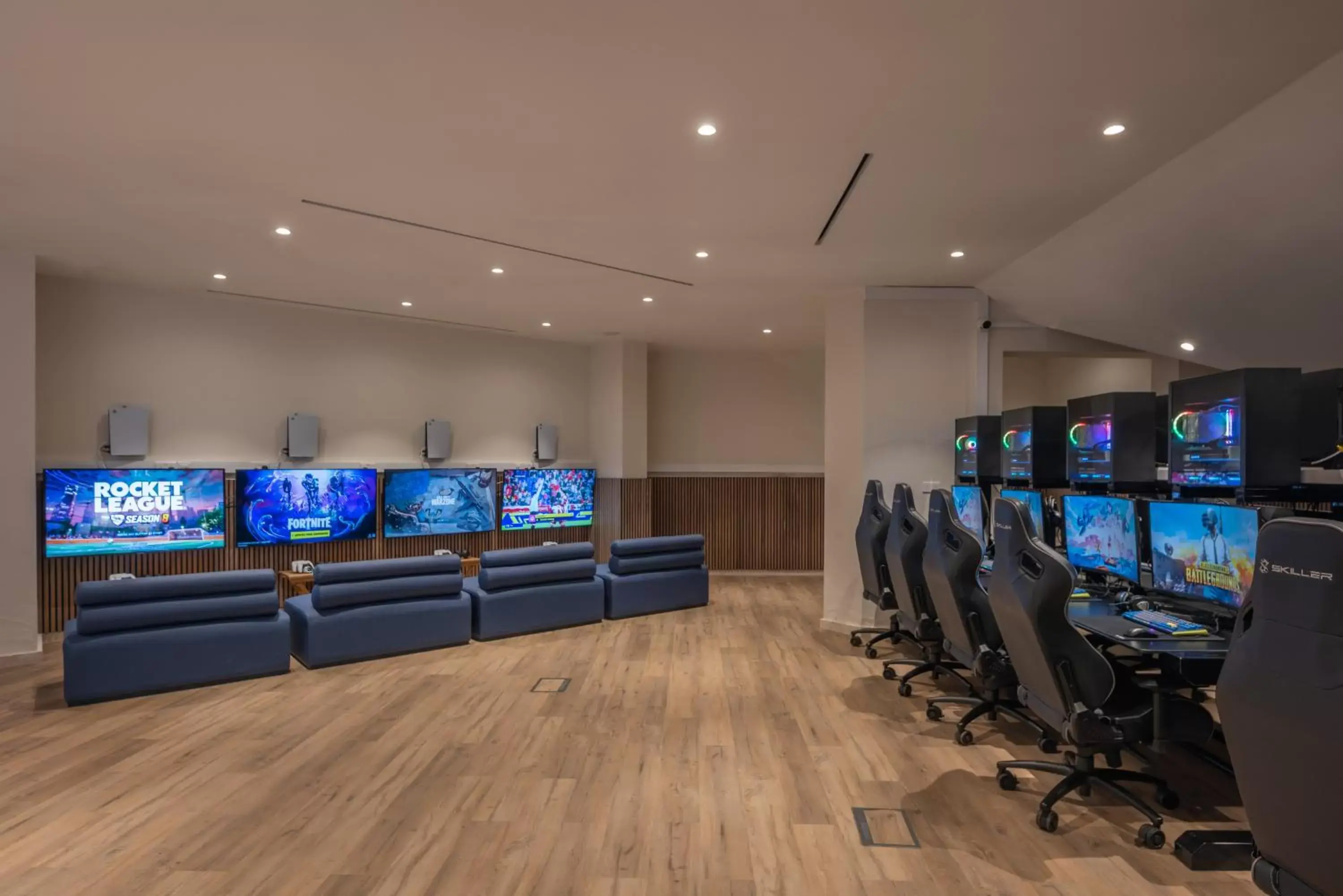 Game Room in Cap St Georges Hotel & Resort