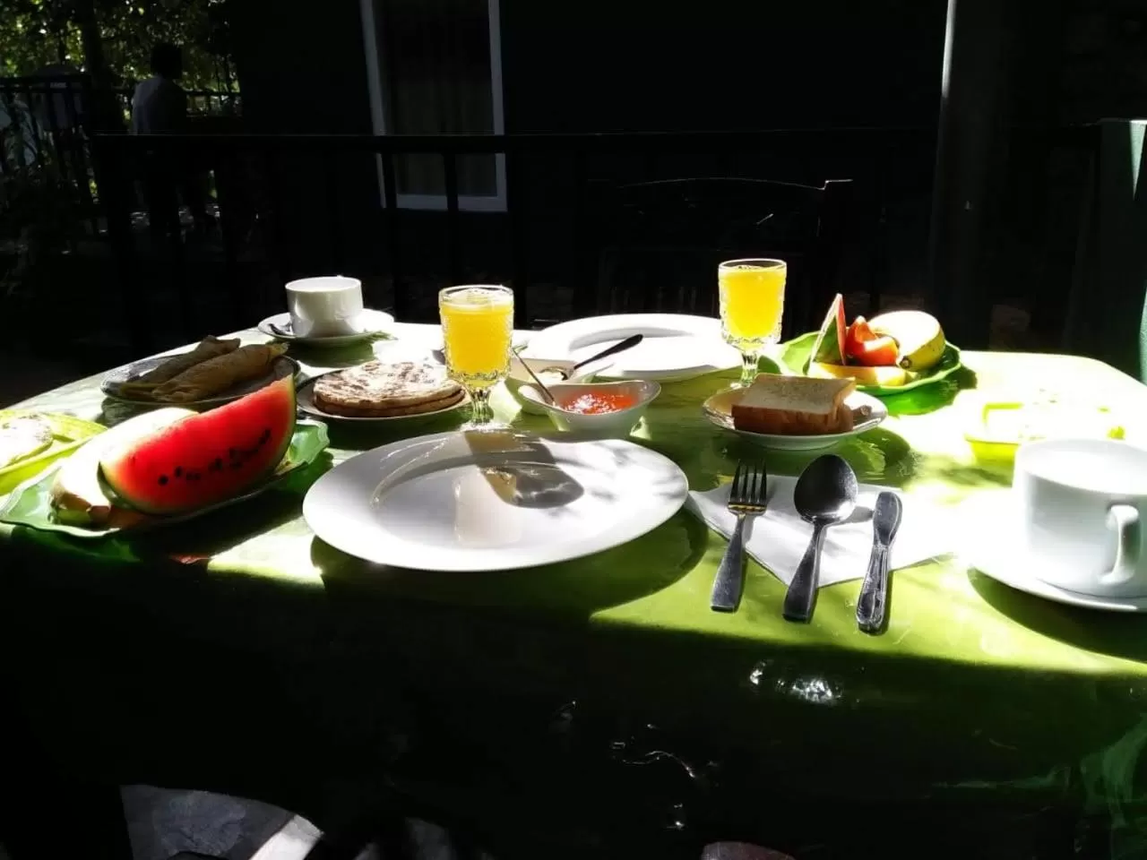 Food and drinks in Green Lantern