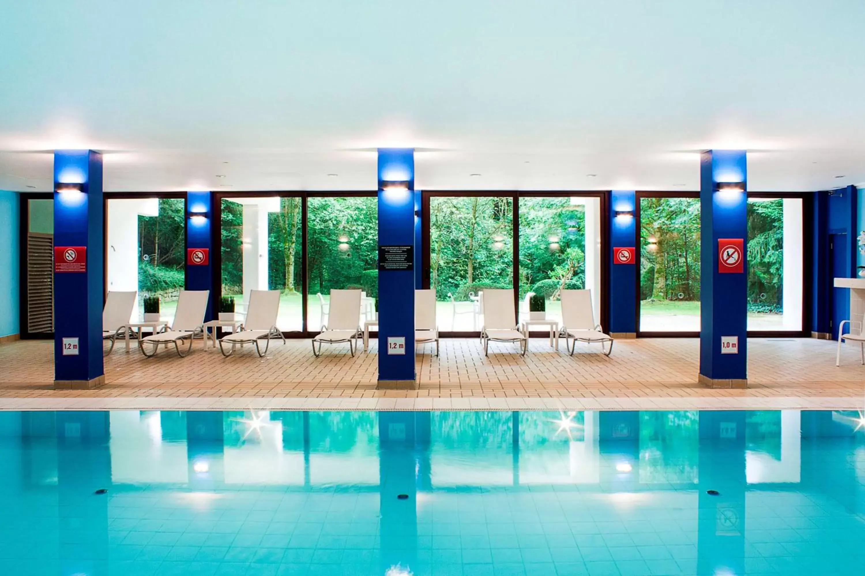 Pool view, Swimming Pool in DoubleTree by Hilton Luxembourg