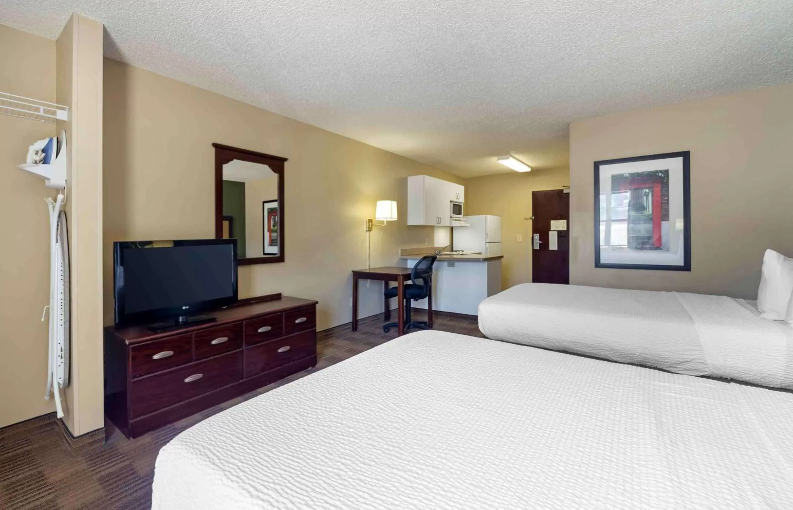 Studio with 2 Double Beds - Non-Smoking in Extended Stay America Suites - Oklahoma City - NW Expressway Studio with 2 Double Beds - Non-Smoking in Extended Stay America Suites - Oklahoma City - NW Expressway