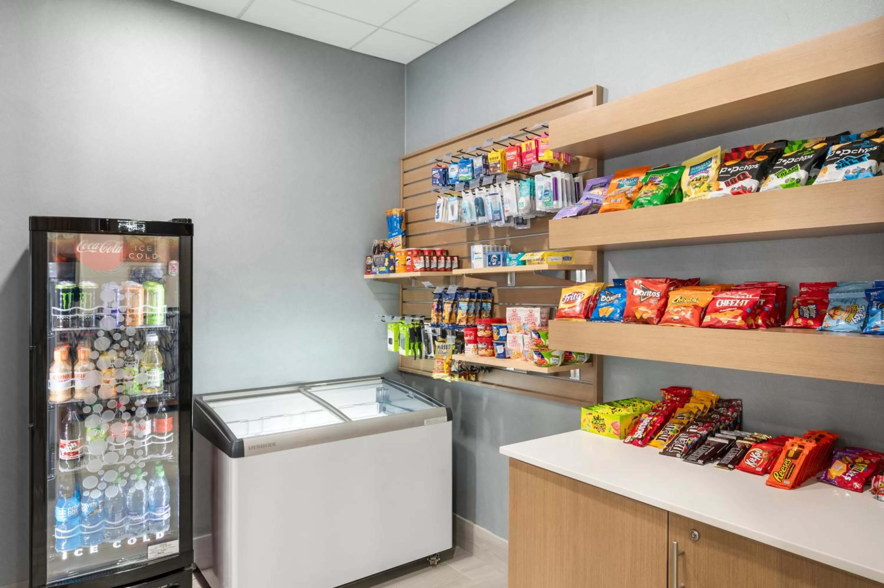 Lobby or reception in Holiday Inn Express Greencastle by IHG