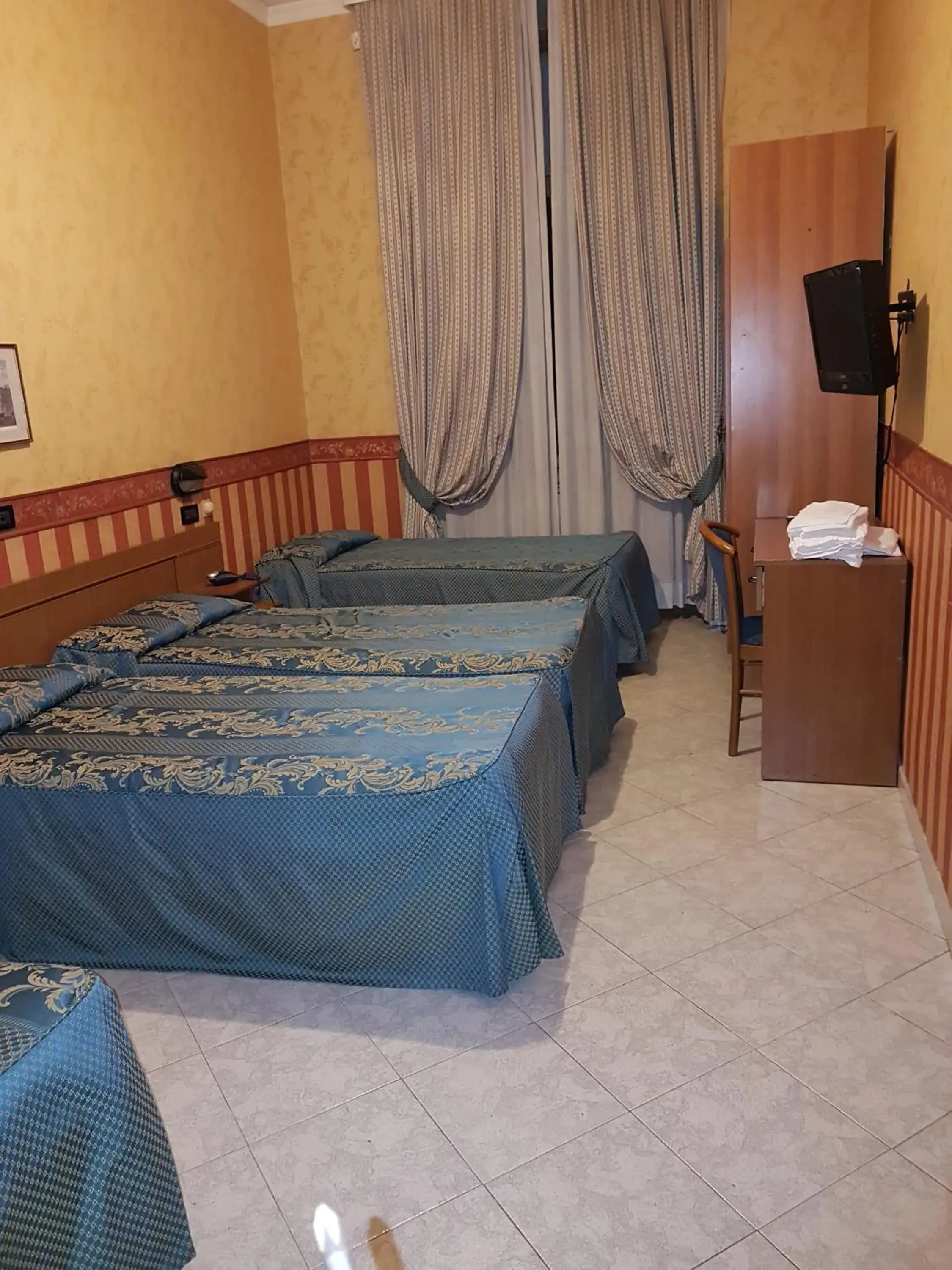 Bed in Hotel Demetra Capitolina