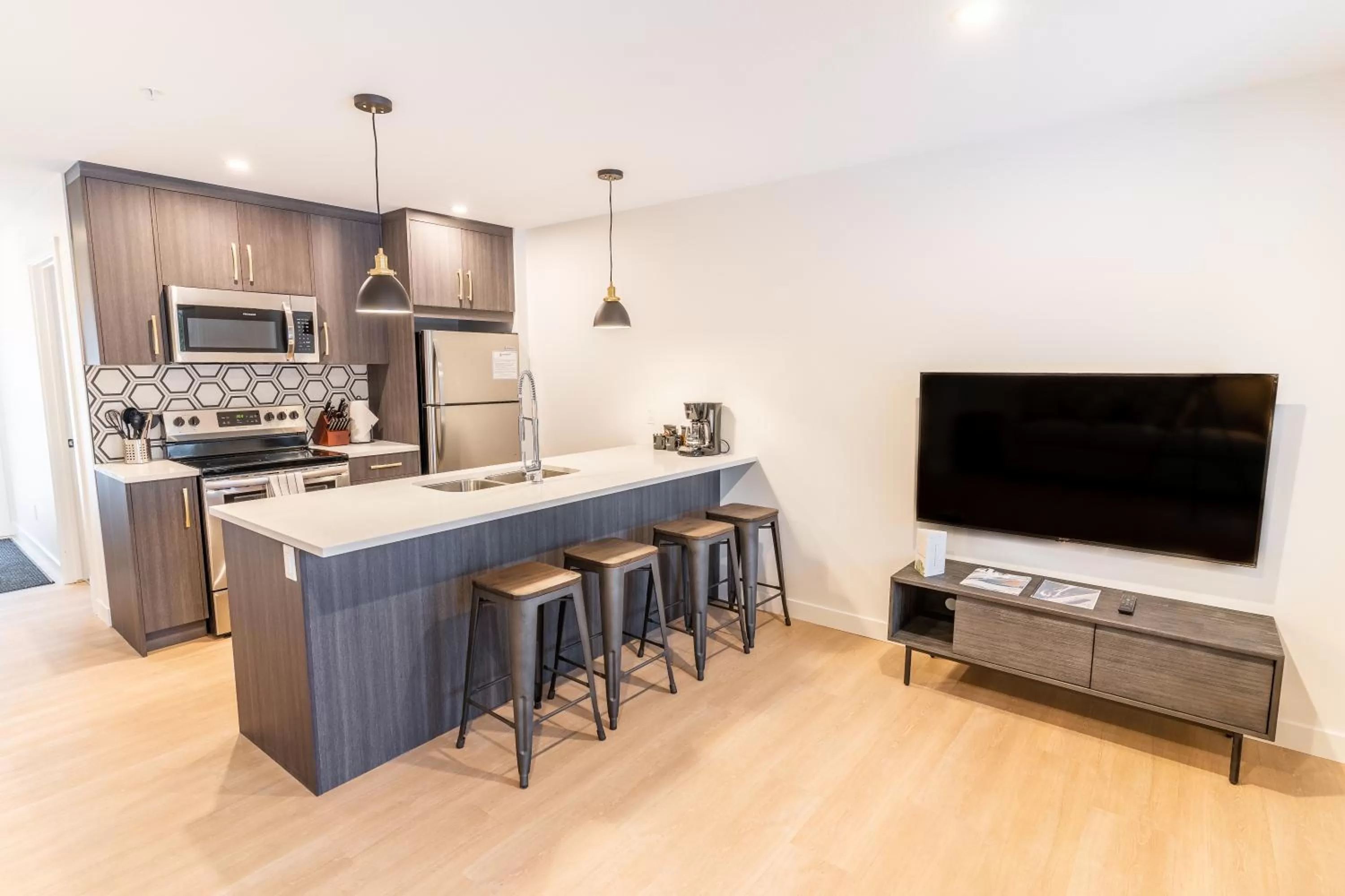 Kitchen or kitchenette in Basecamp Resorts Revelstoke