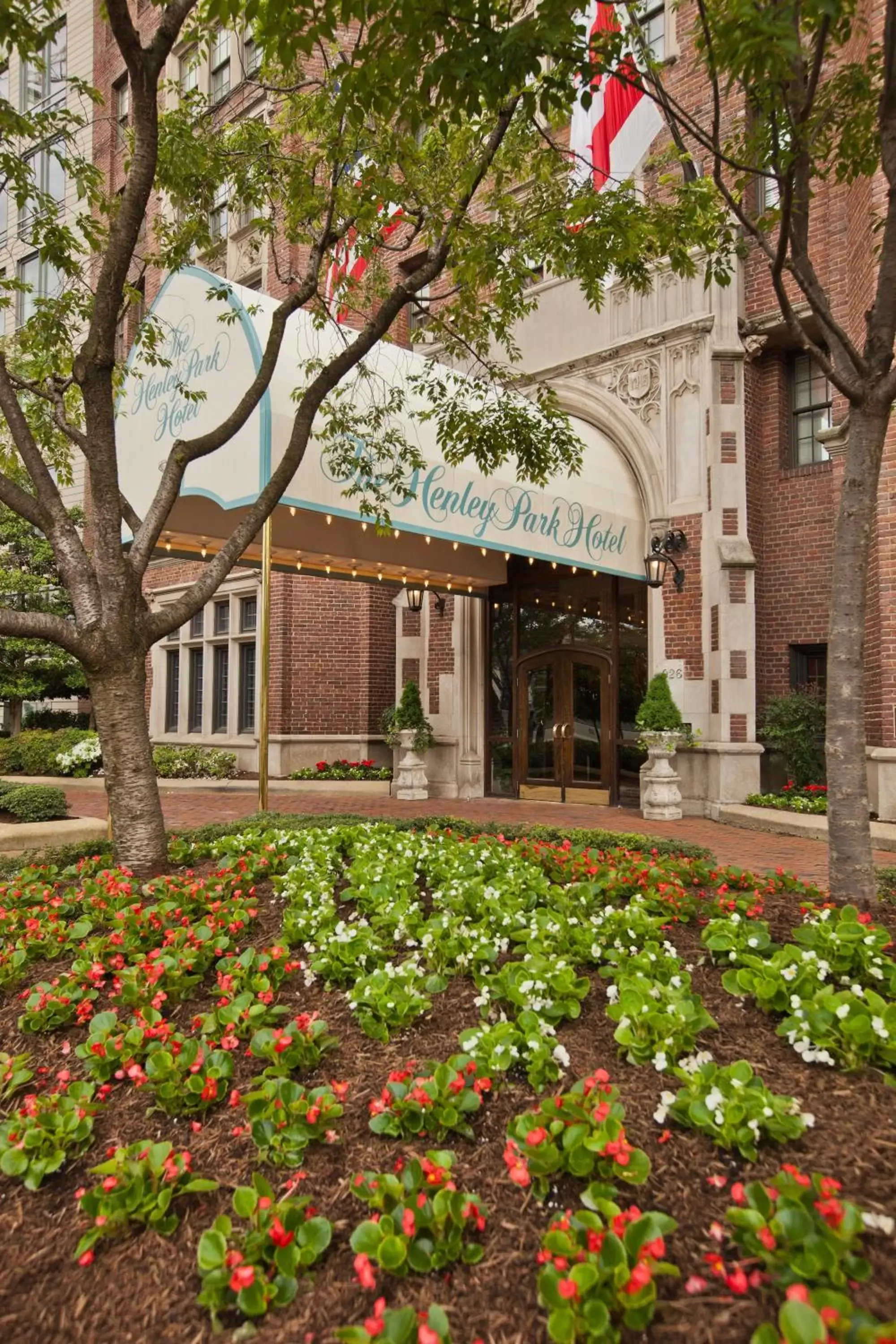 Property building in Henley Park Hotel Property building in Henley Park Hotel