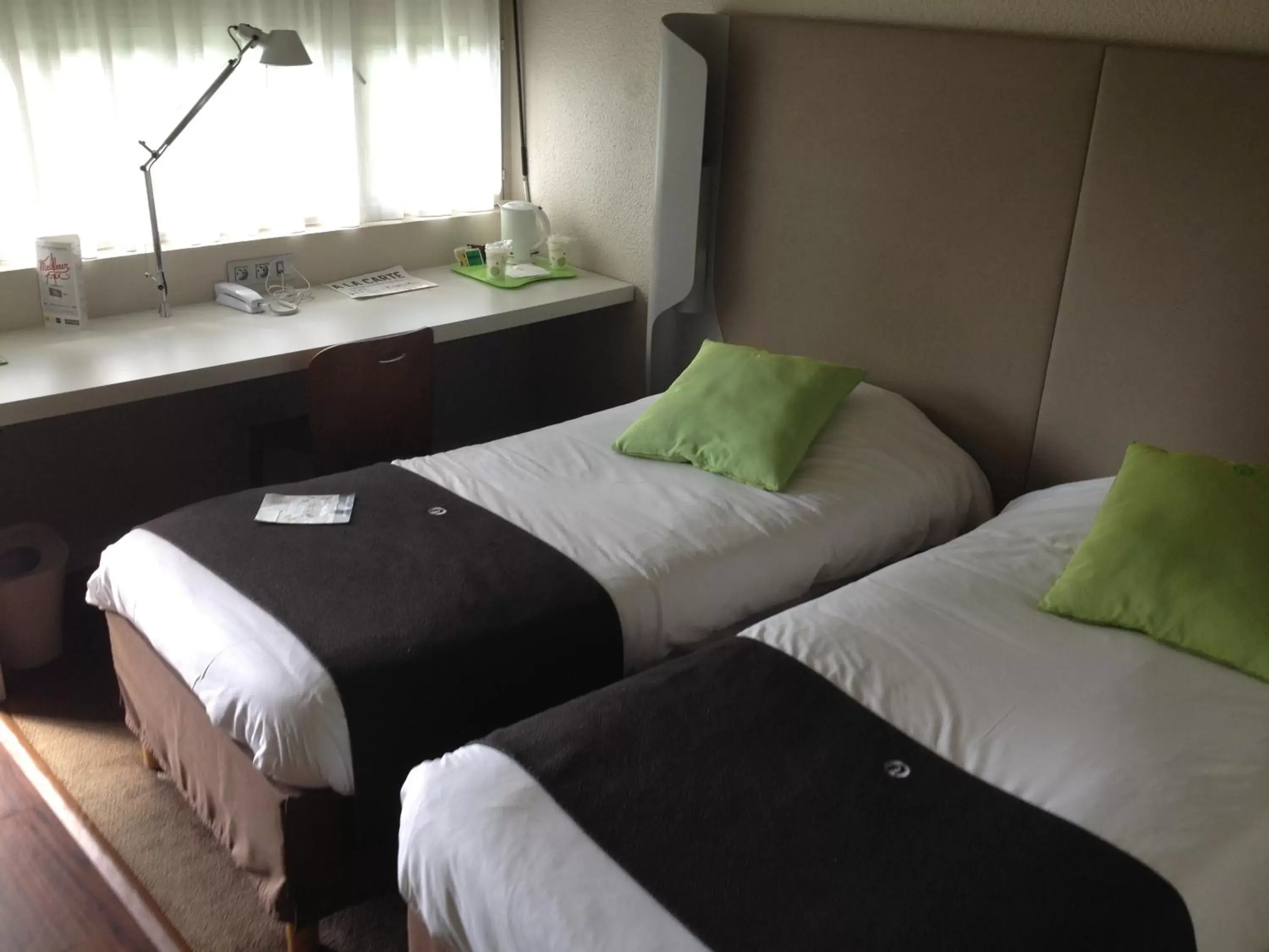 Superior Twin Room in Campanile Hotel Mont de Marsan