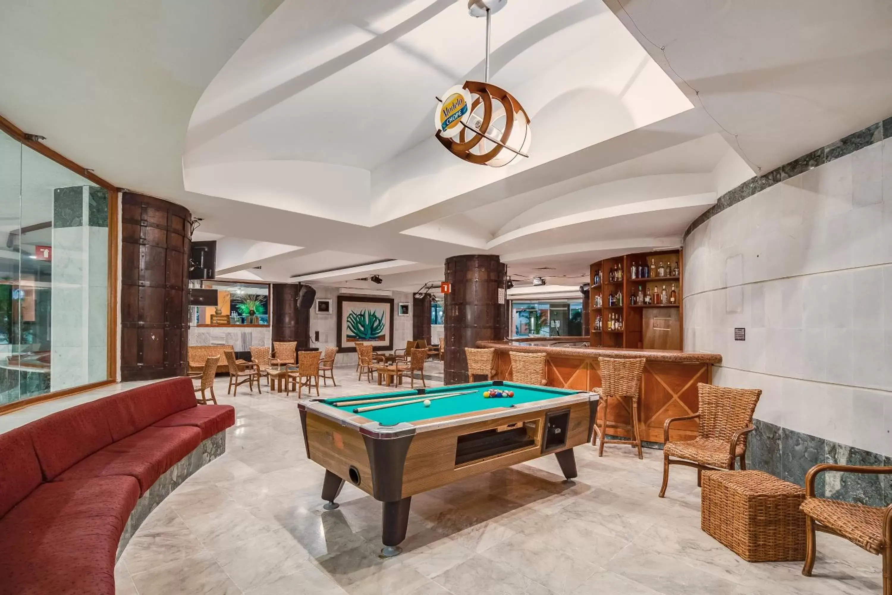 Lounge or bar, Billiards in Gamma Acapulco Copacabana