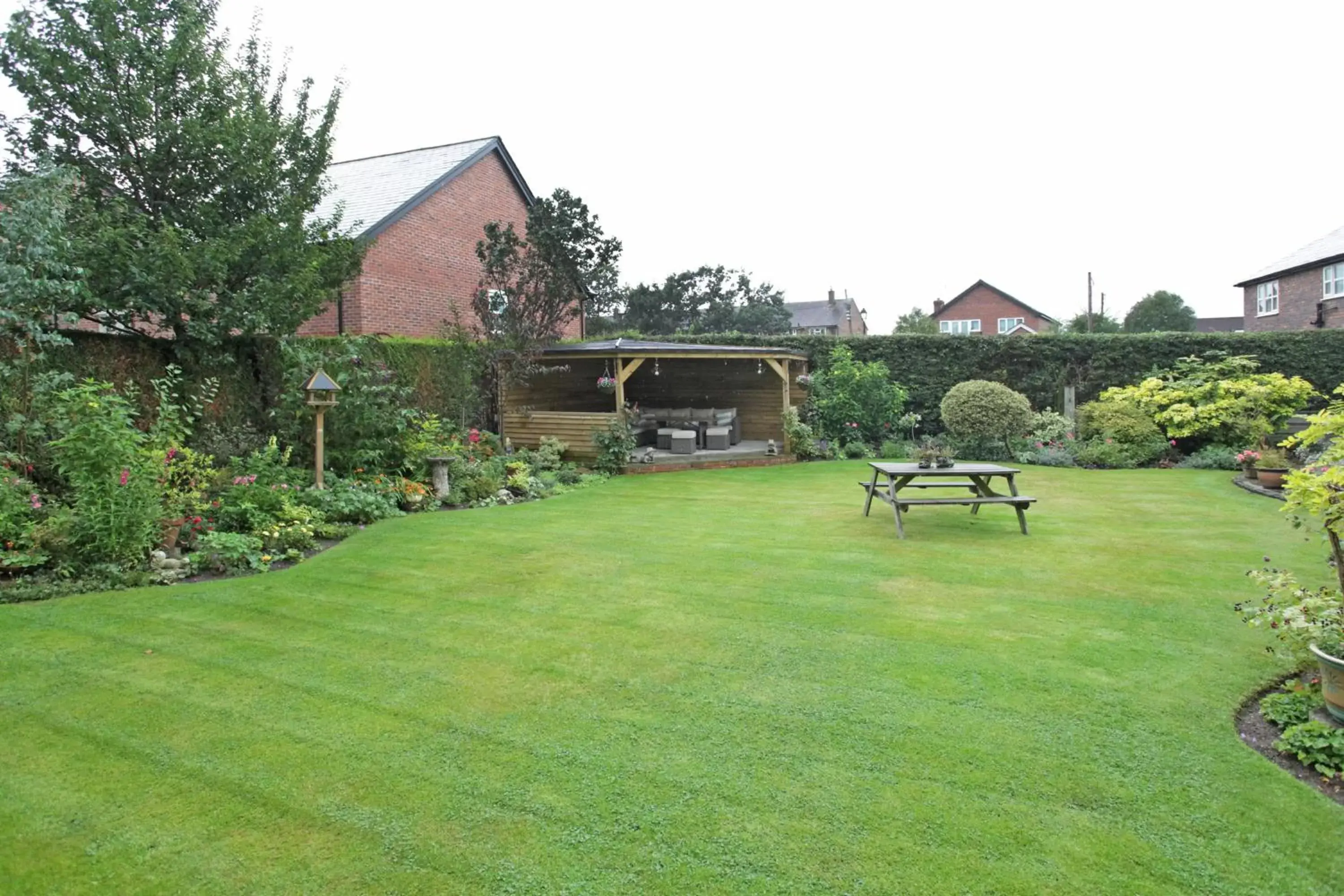 Garden in The Hinton Guest House