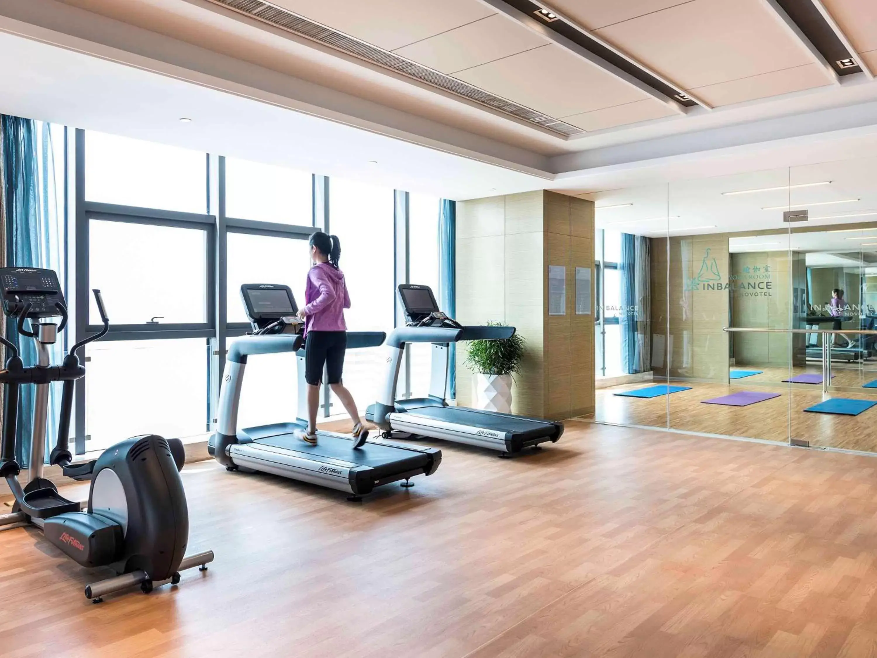 Property building, Fitness Center/Facilities in Novotel Ningbo East