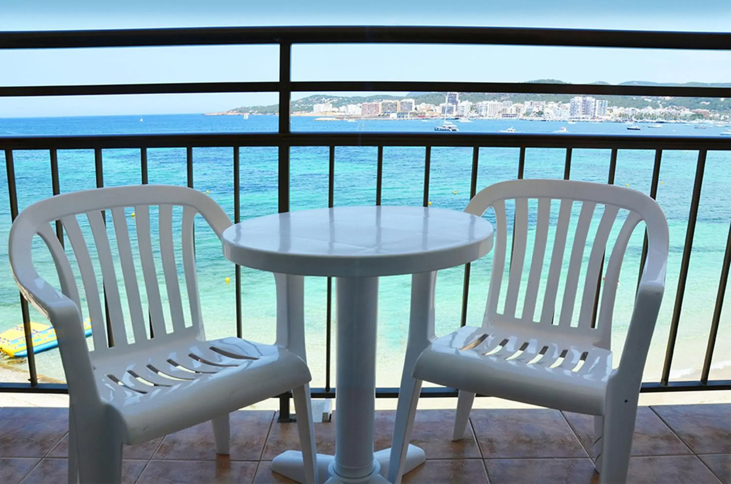 View (from property/room), Balcony/Terrace in Hotel Playasol San Remo