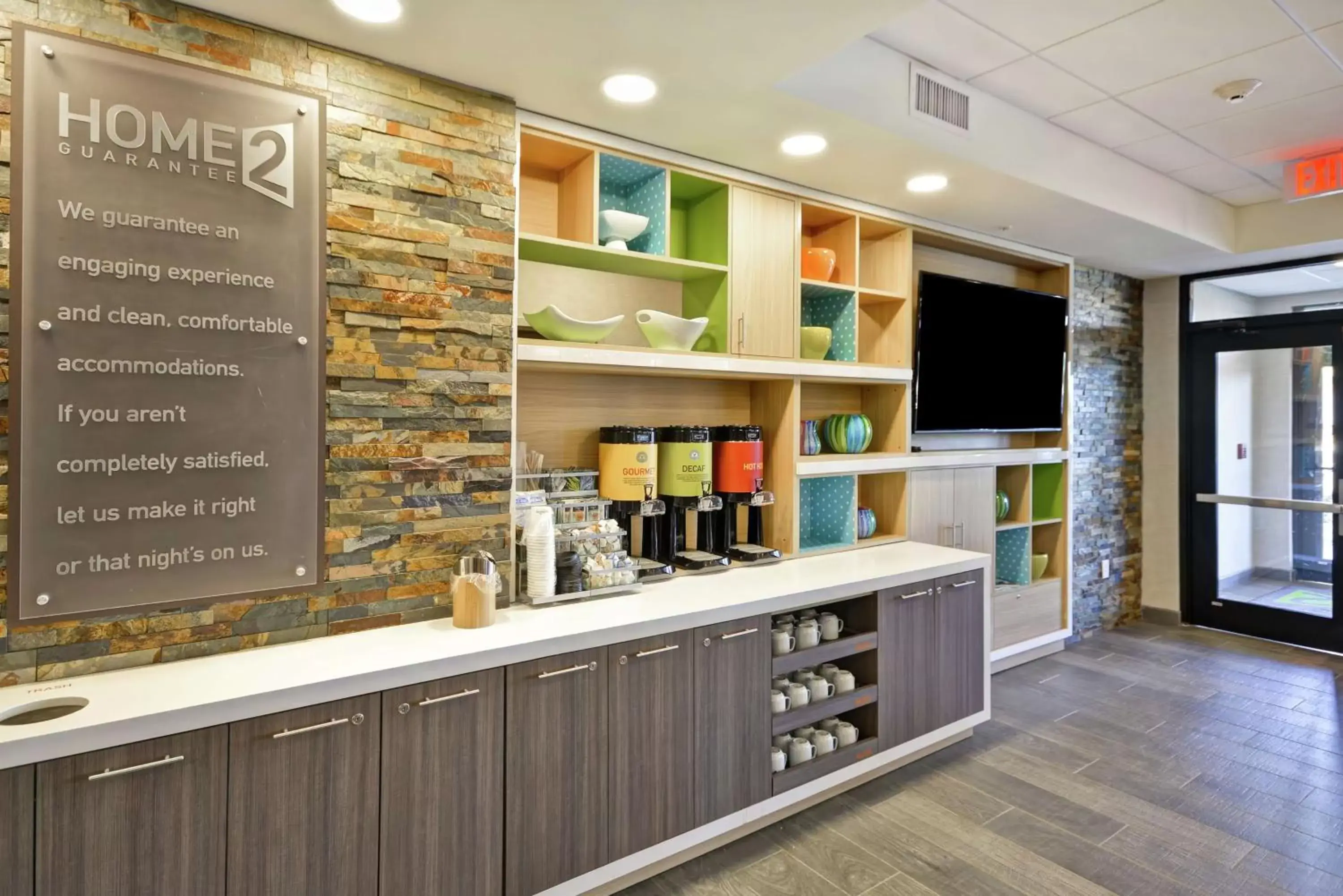 Dining area, Kitchen/Kitchenette in Home2 Suites By Hilton Warner Robins