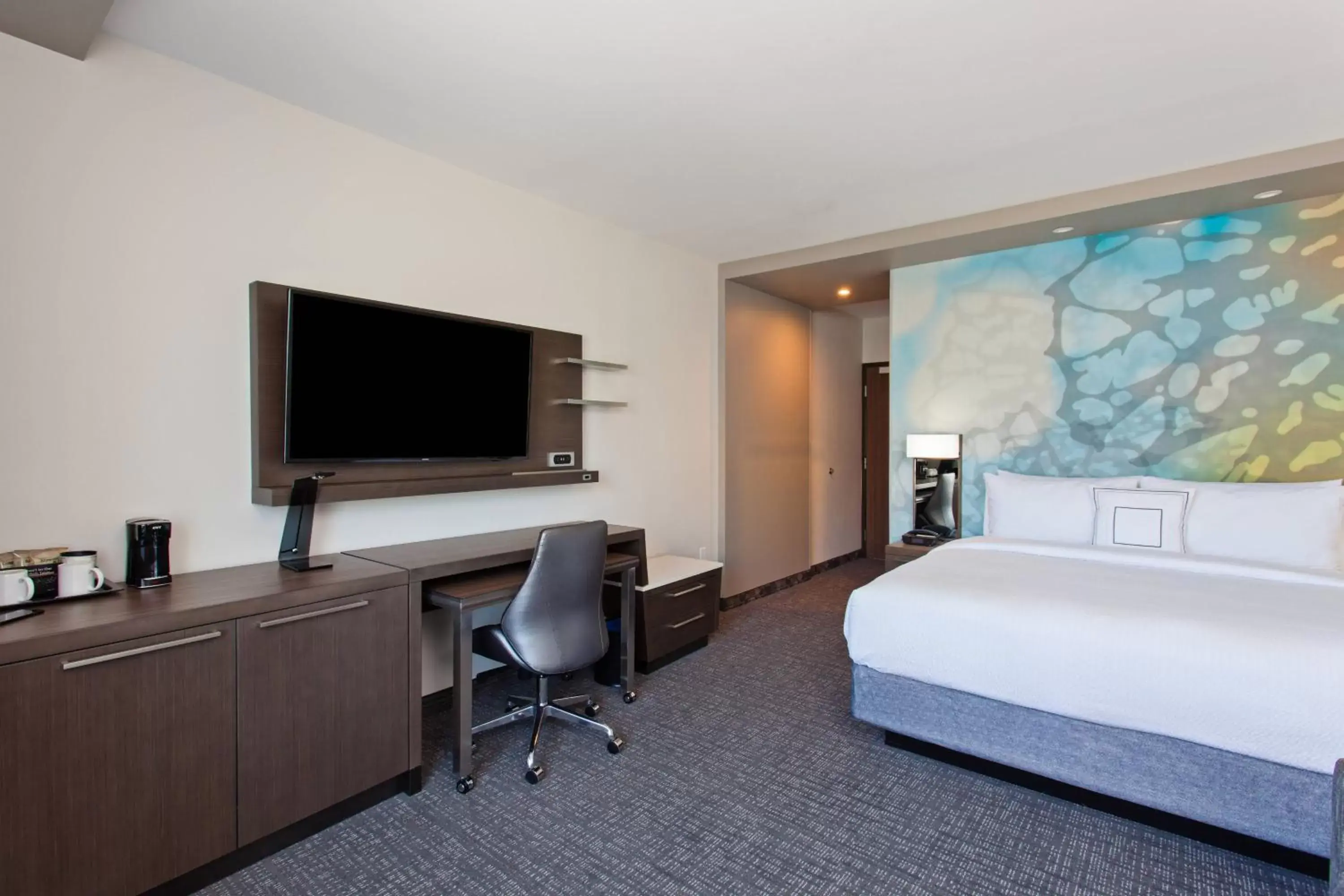 Photo of the whole room, TV/Entertainment Center in Courtyard by Marriott San Diego El Cajon