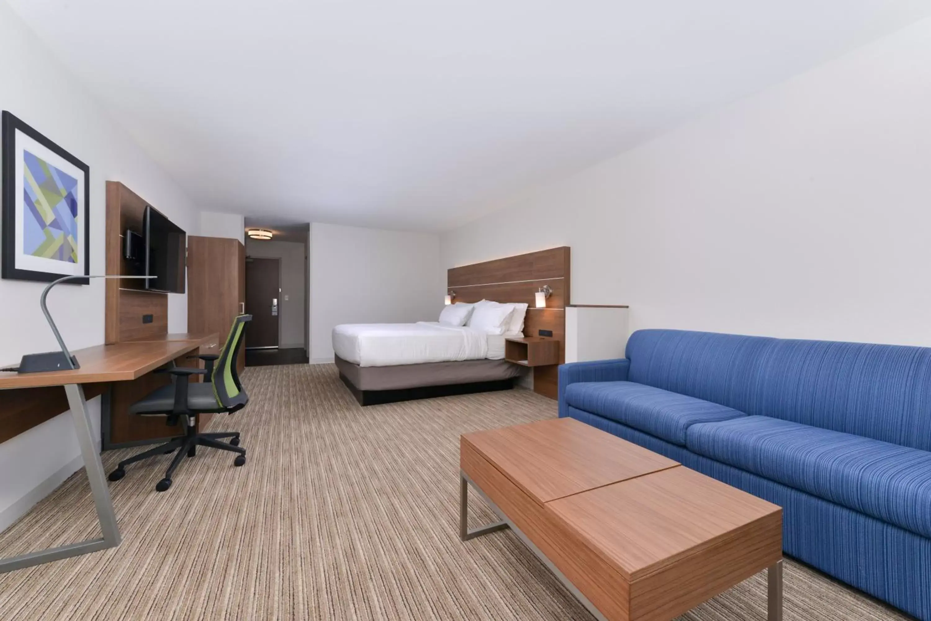 Photo of the whole room, Seating Area in Holiday Inn Express & Suites - Ogallala, an IHG Hotel