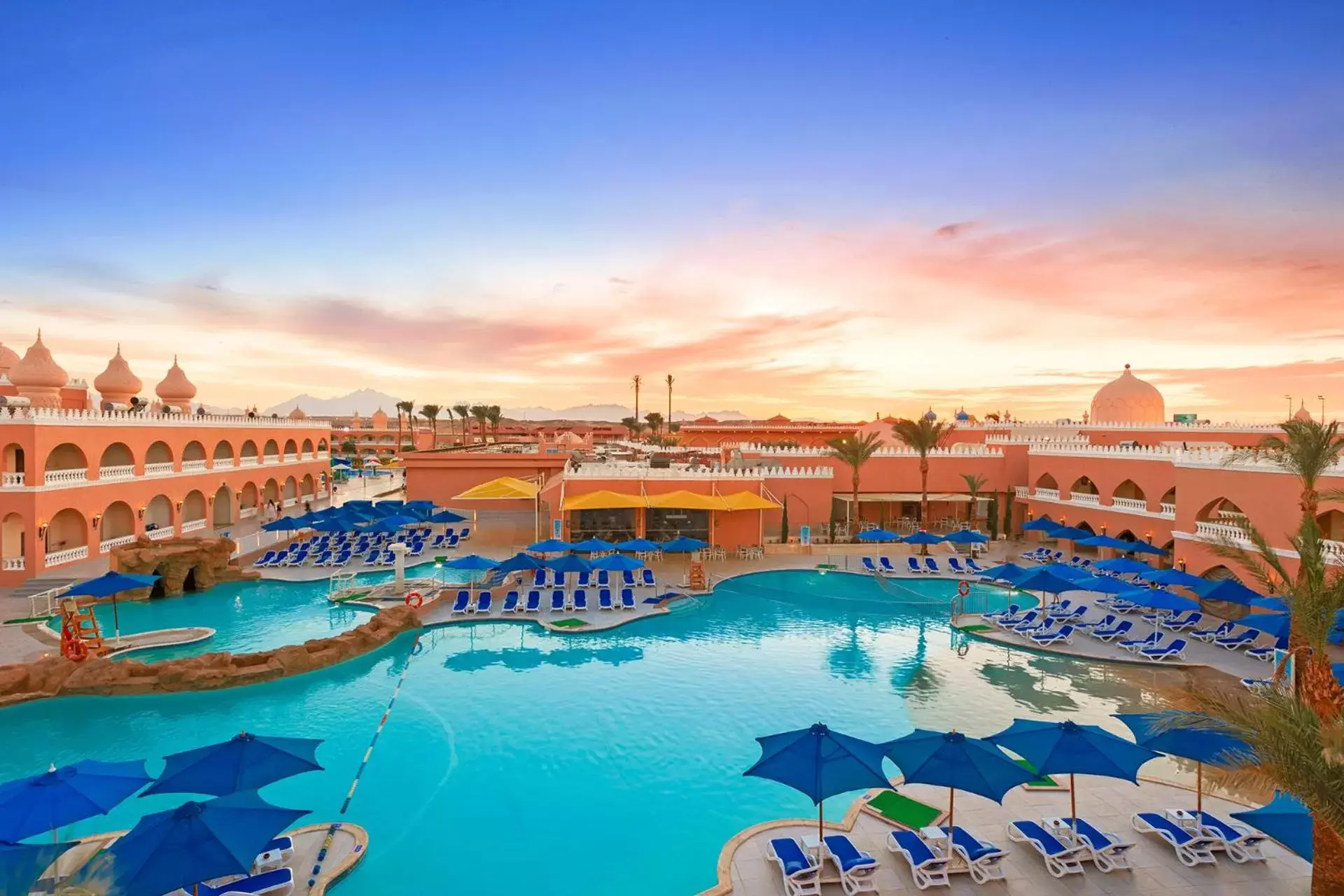 Swimming Pool in Pickalbatros Alf Leila Wa Leila Resort - Neverland Hurghada