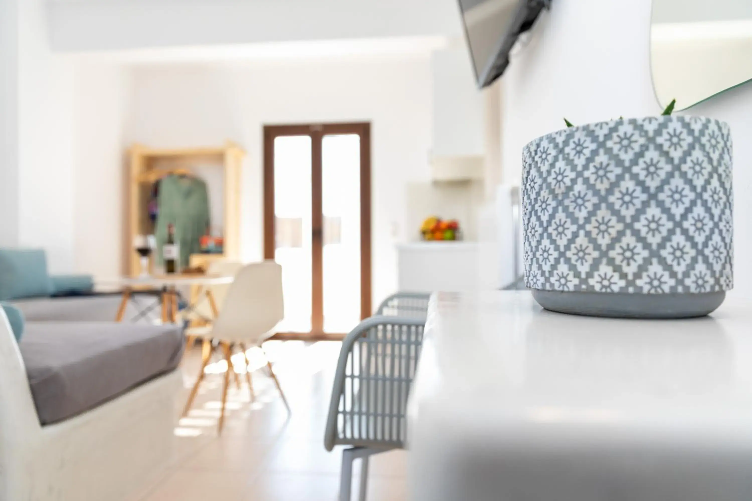 Photo of the whole room, Seating Area in Depis Place and Apartments Photo of the whole room, Seating Area in Depis Place and Apartments