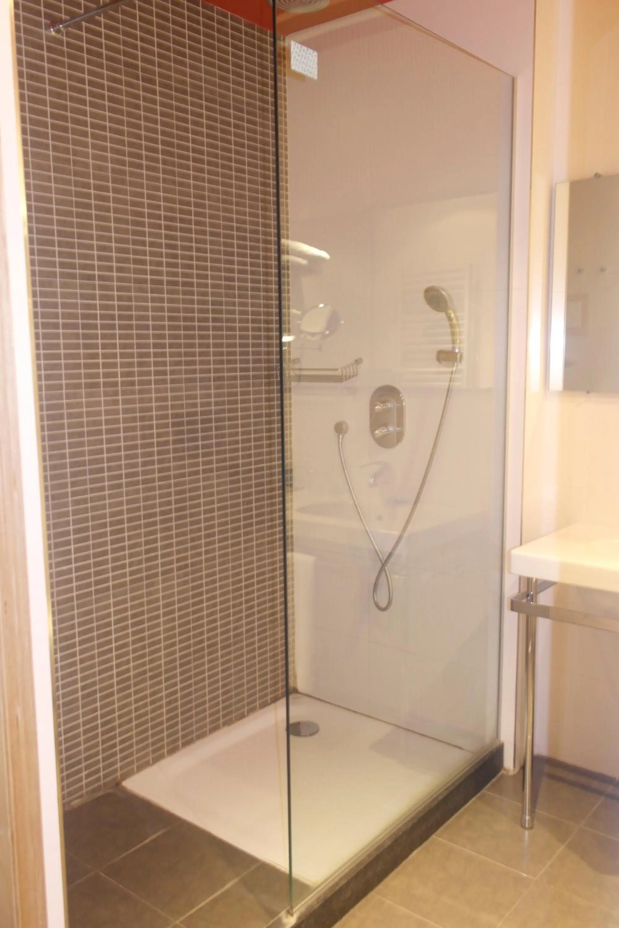 Shower in Gobeo Park