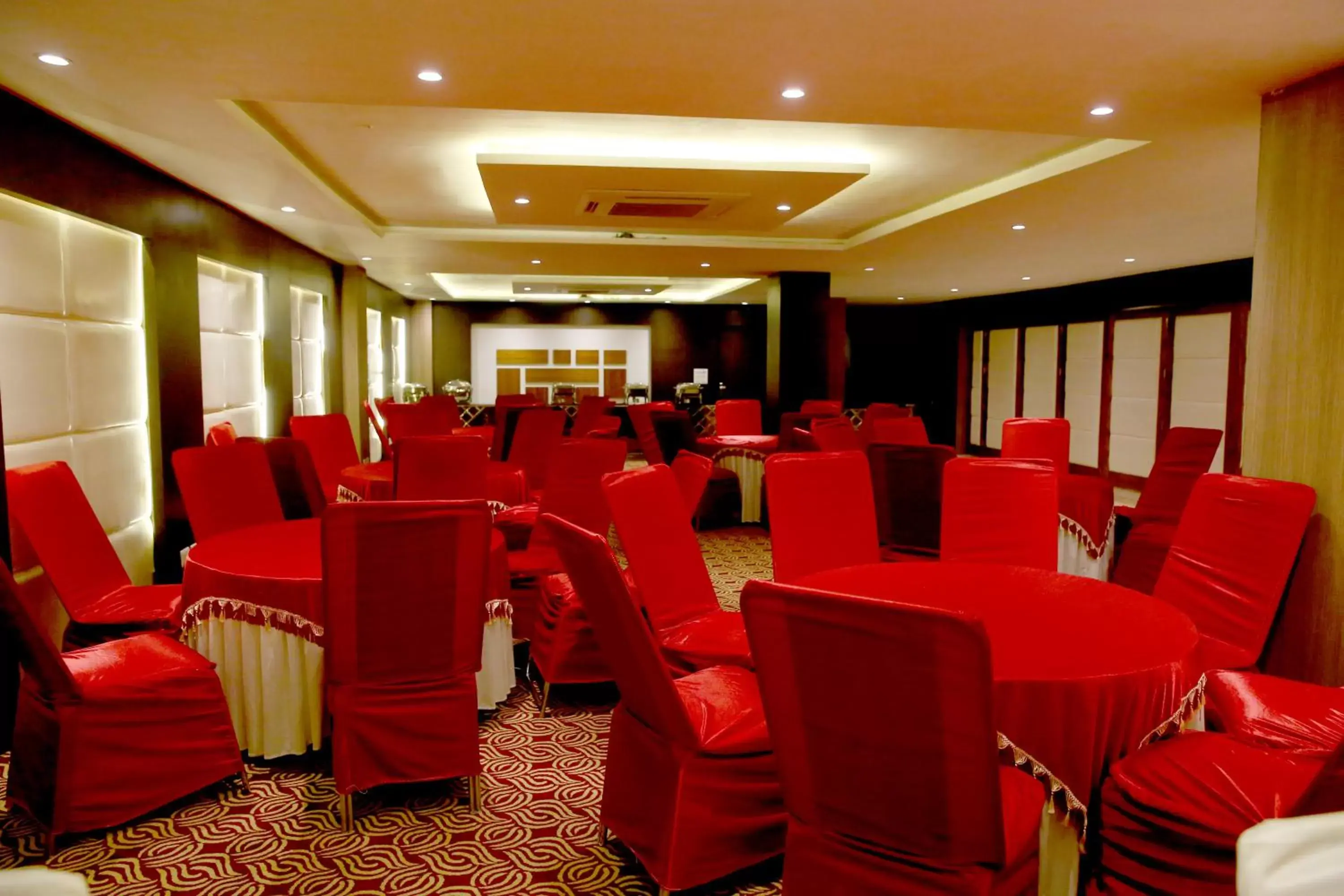 Banquet/Function facilities, Banquet Facilities in Le Roi Udaipur