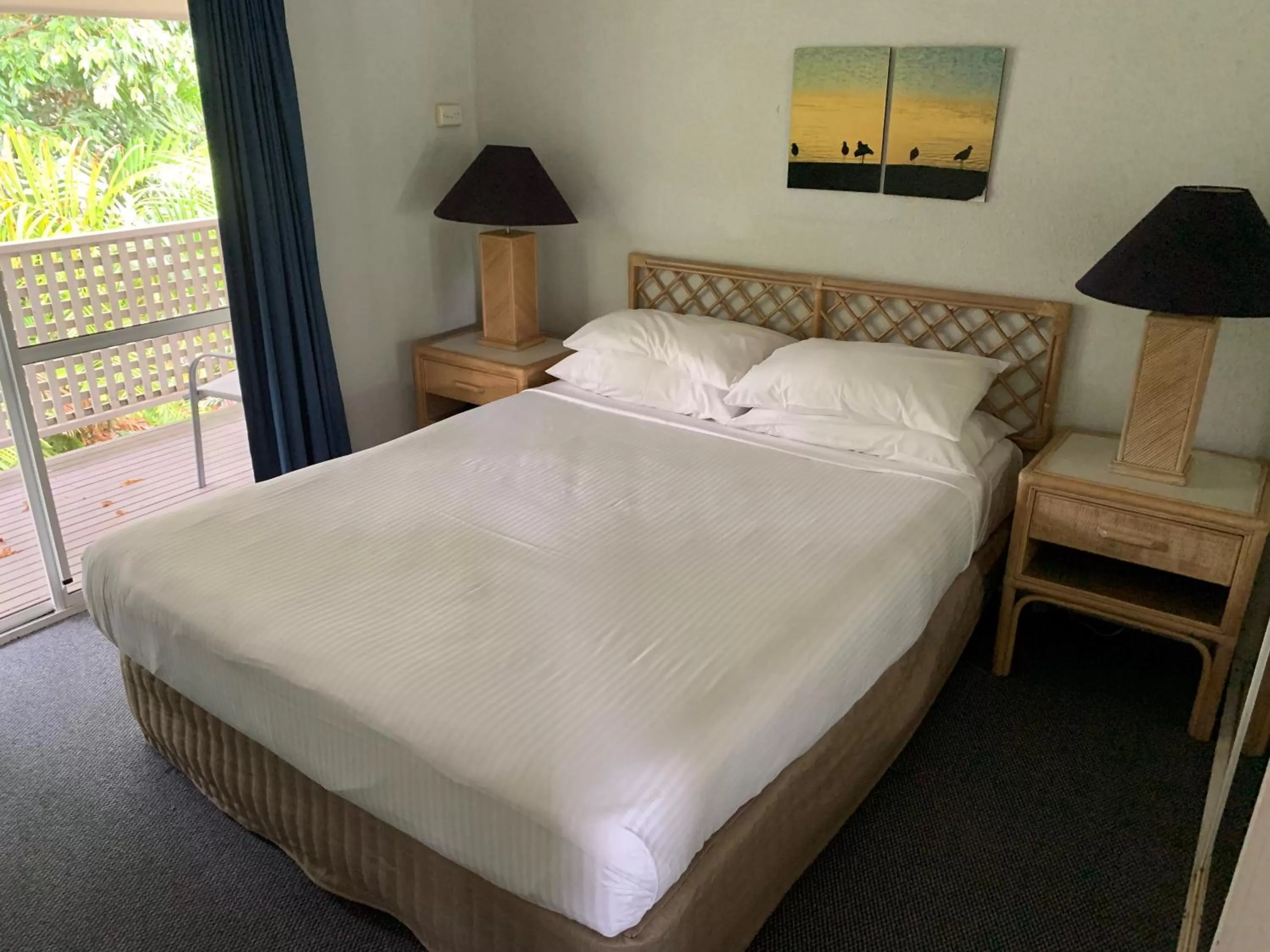 Bedroom, Bed in Reef Resort Villas Port Douglas