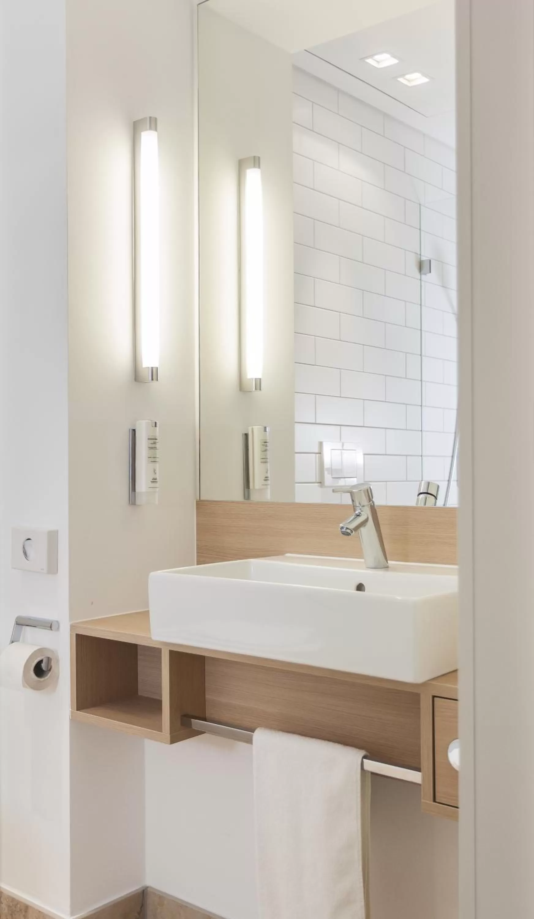 Bathroom in Kardinal Schulte Haus