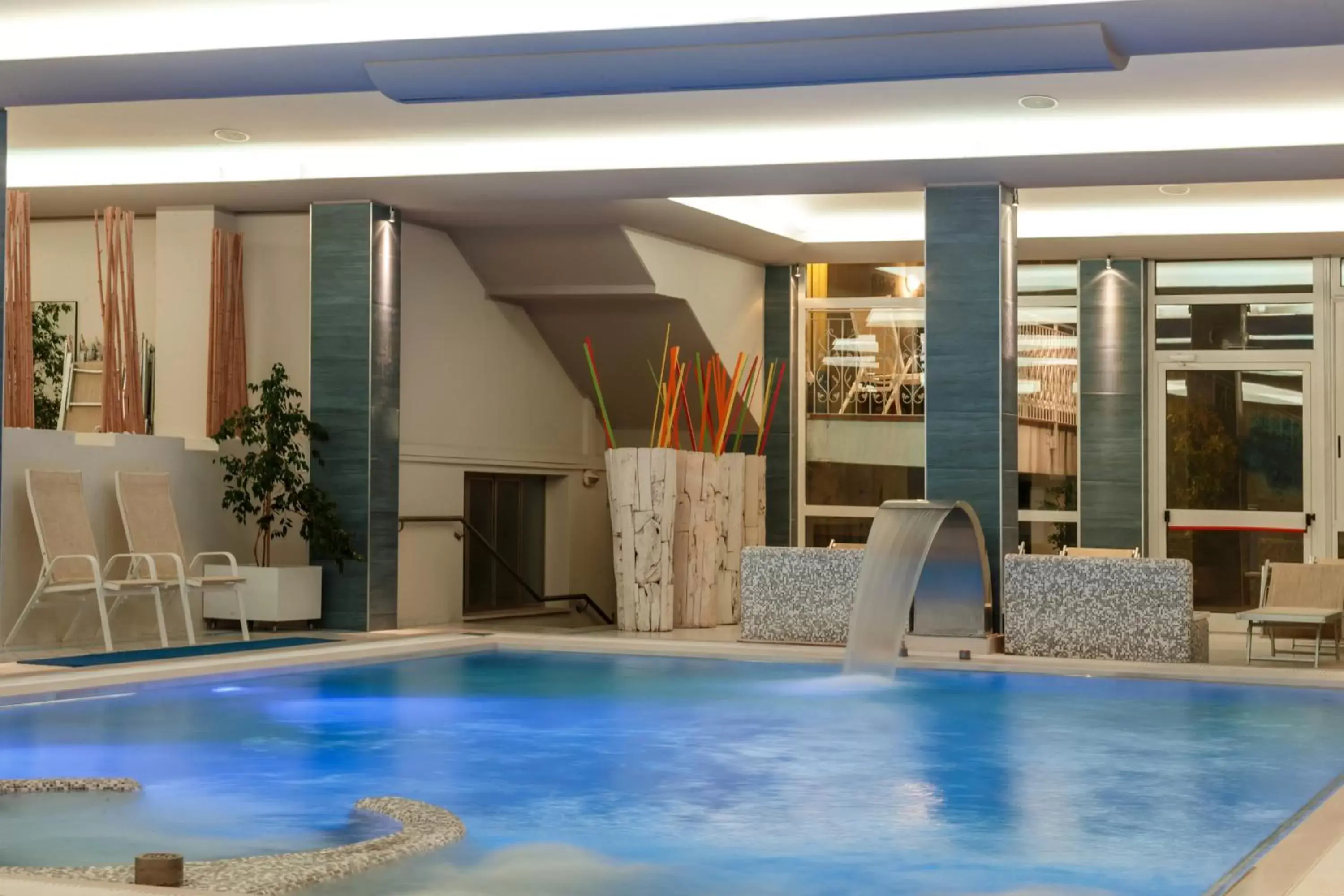 Hot Spring Bath, Swimming Pool in Hotel Terme Millepini