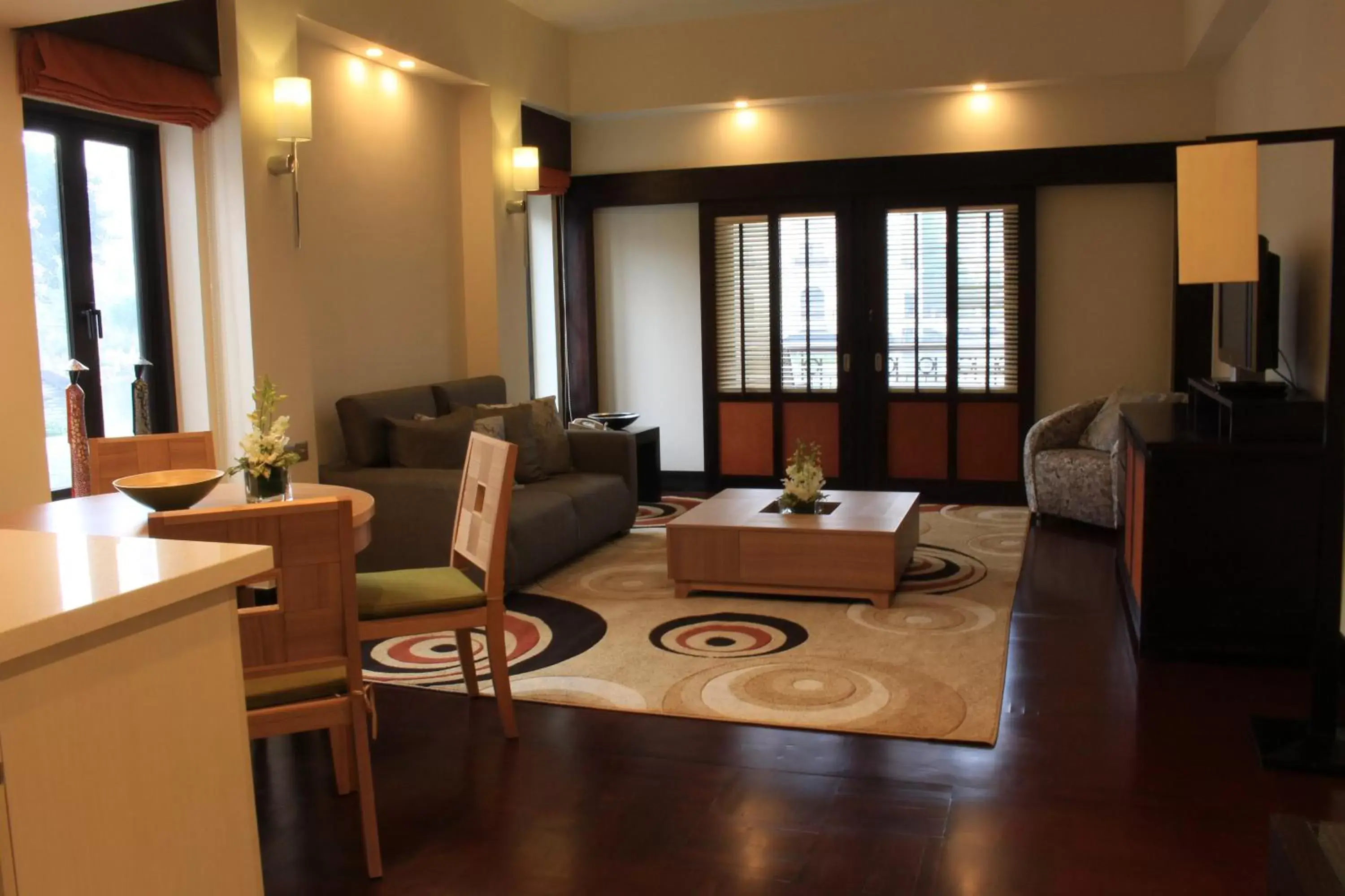 Living room, Seating Area in InterContinental Hanoi Westlake, an IHG Hotel