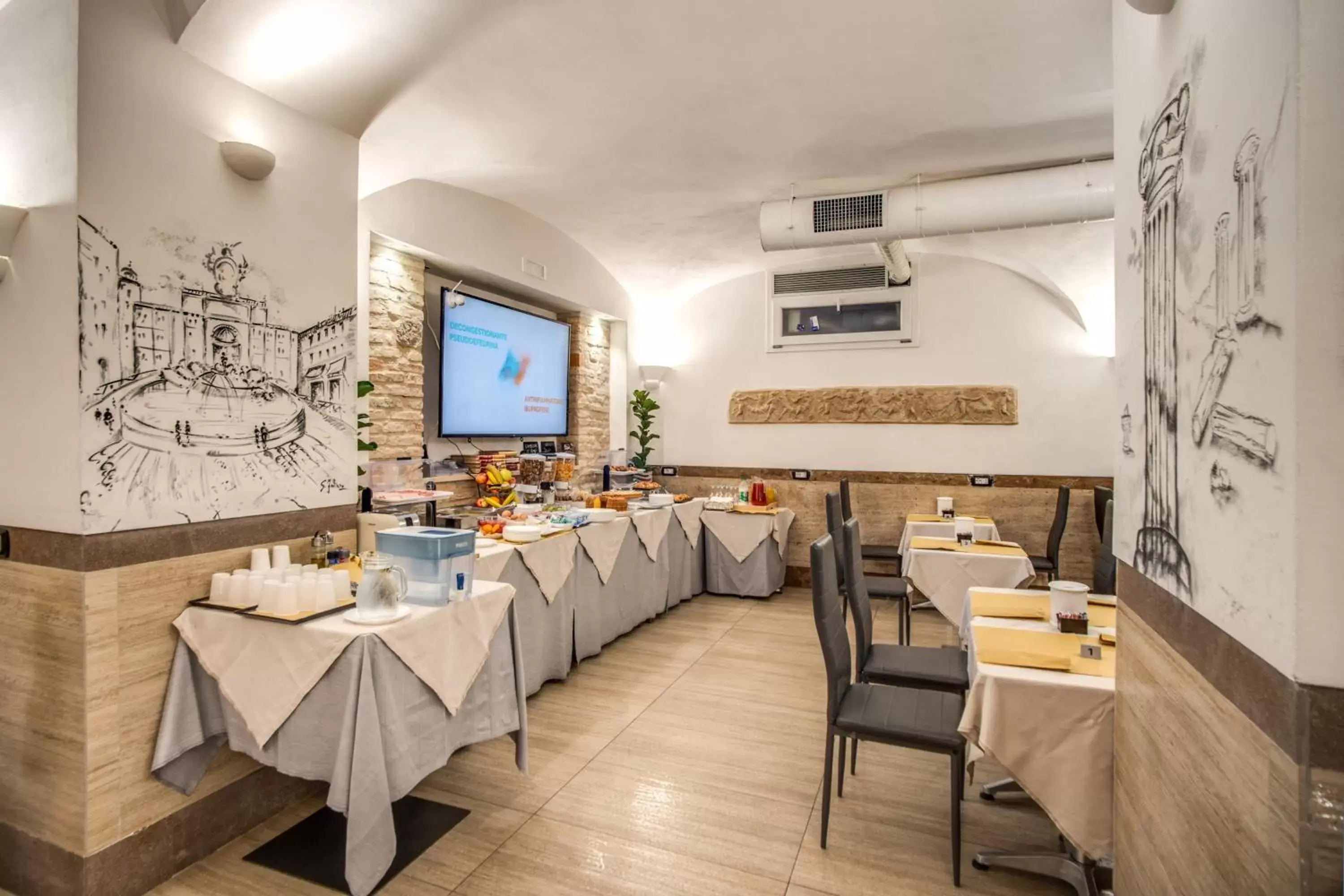 Breakfast, Restaurant/Places to Eat in Hotel Centro Cavour Roma