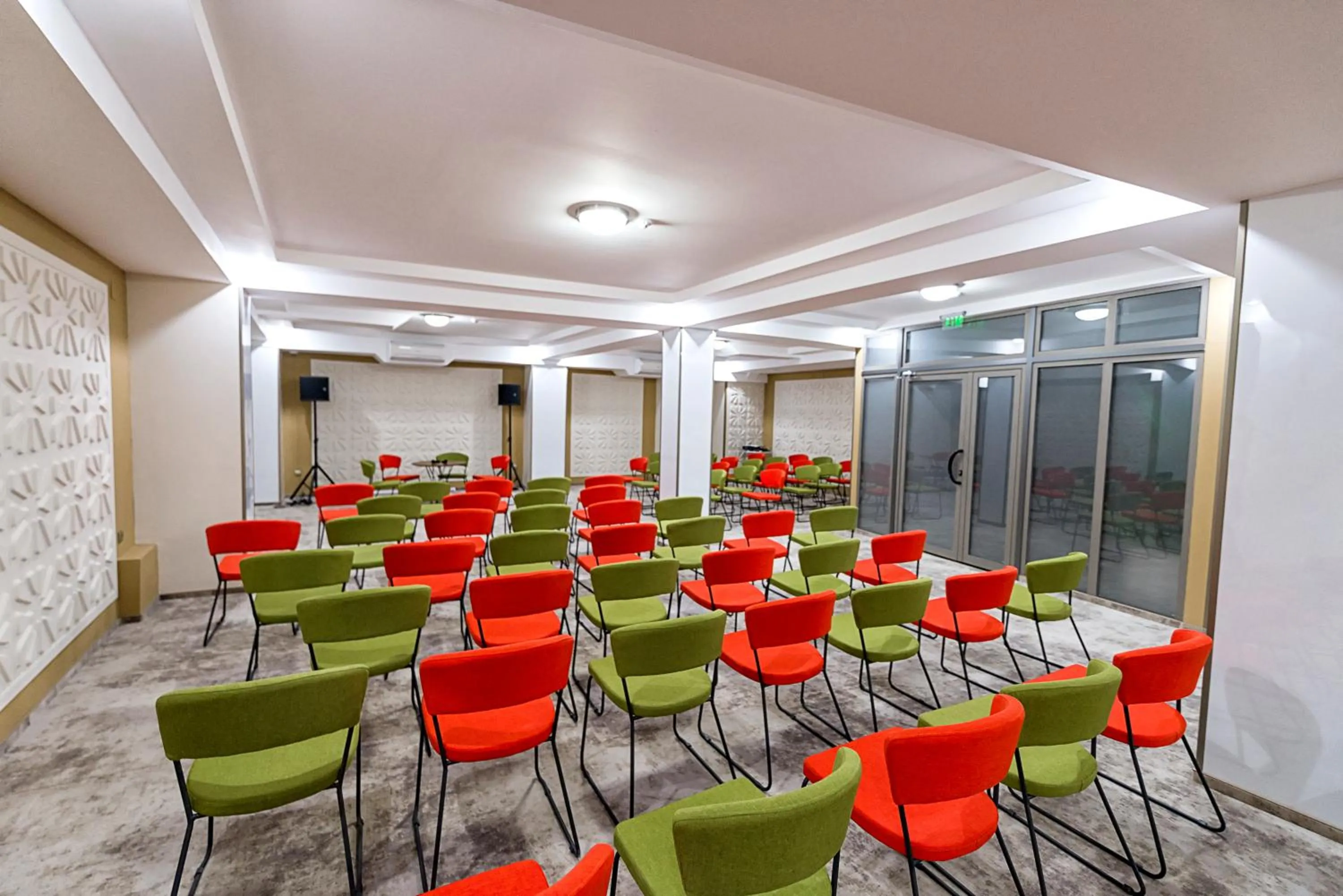 Meeting/conference room in Prestige Boutique Hotel Craiova