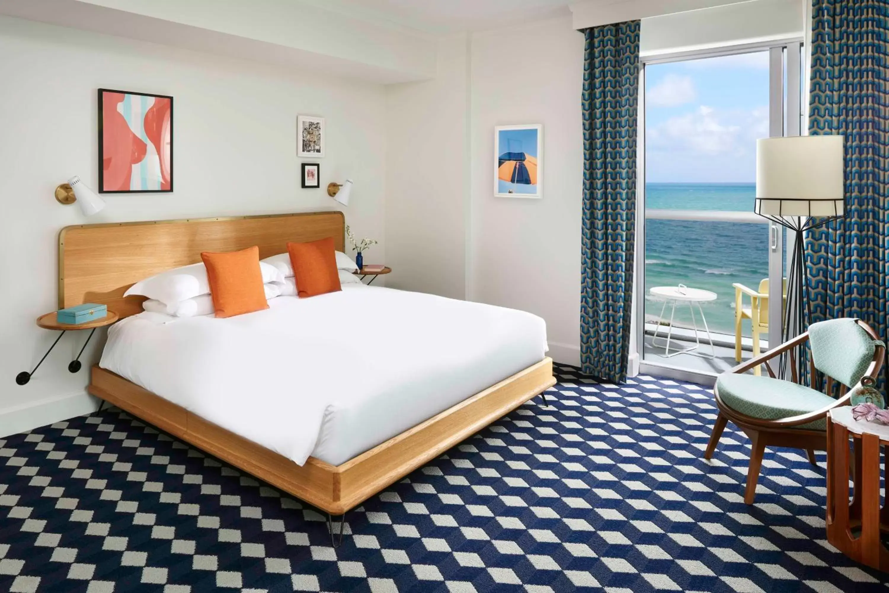 Photo of the whole room, Bed in The Confidante Miami Beach, part of Hyatt
